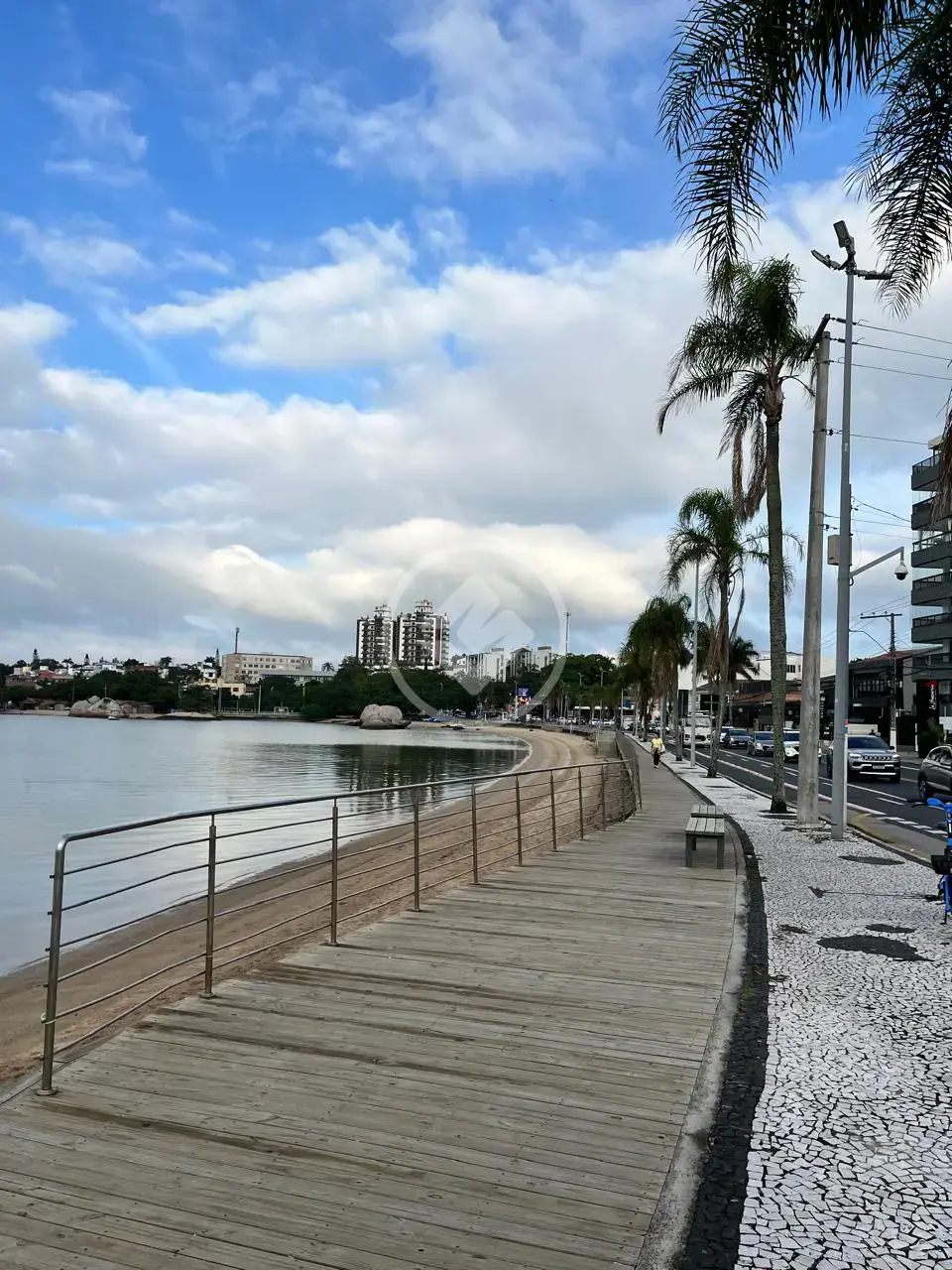 Apartamento Coqueiros, Florianópolis - SC — foto 1