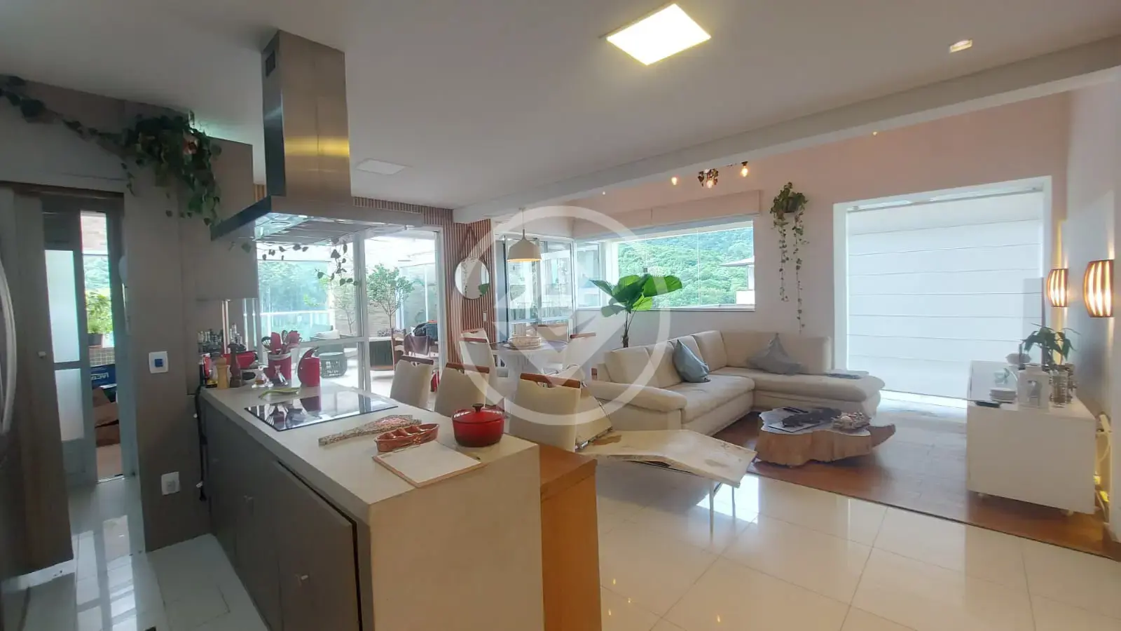 Apartamento Itacorubi, Florianópolis - SC — foto 1