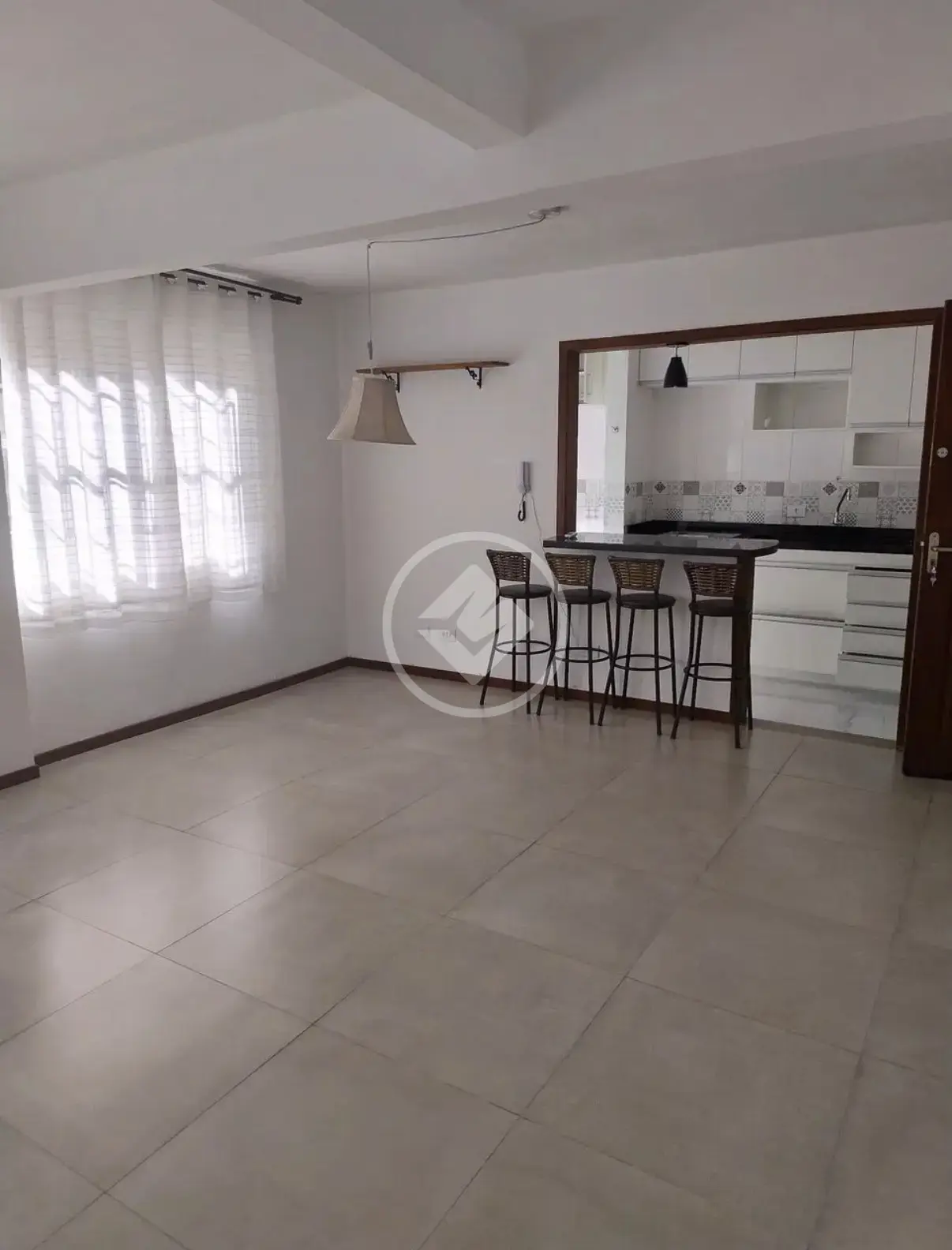 Apartamento Coqueiros, Florianópolis - SC — foto 1