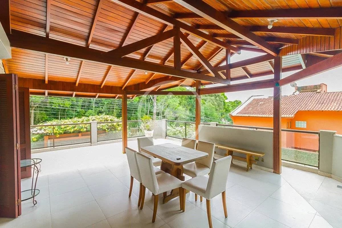Casa 4 quartos no Agronômica, Florianópolis — foto 4 de 6