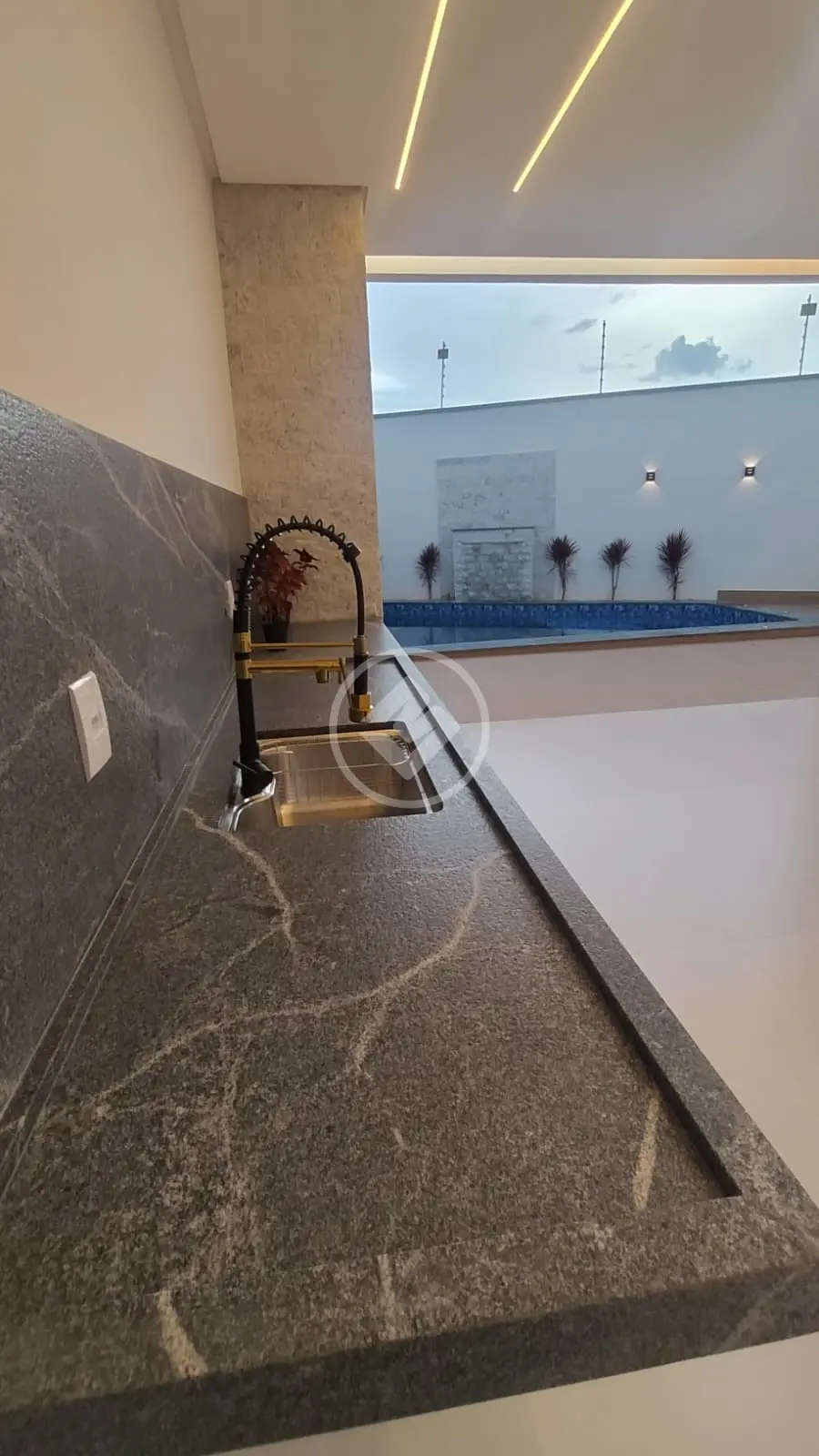 Casa 3 quartos no Setor Tres Marias, Goiânia — foto 2 de 6