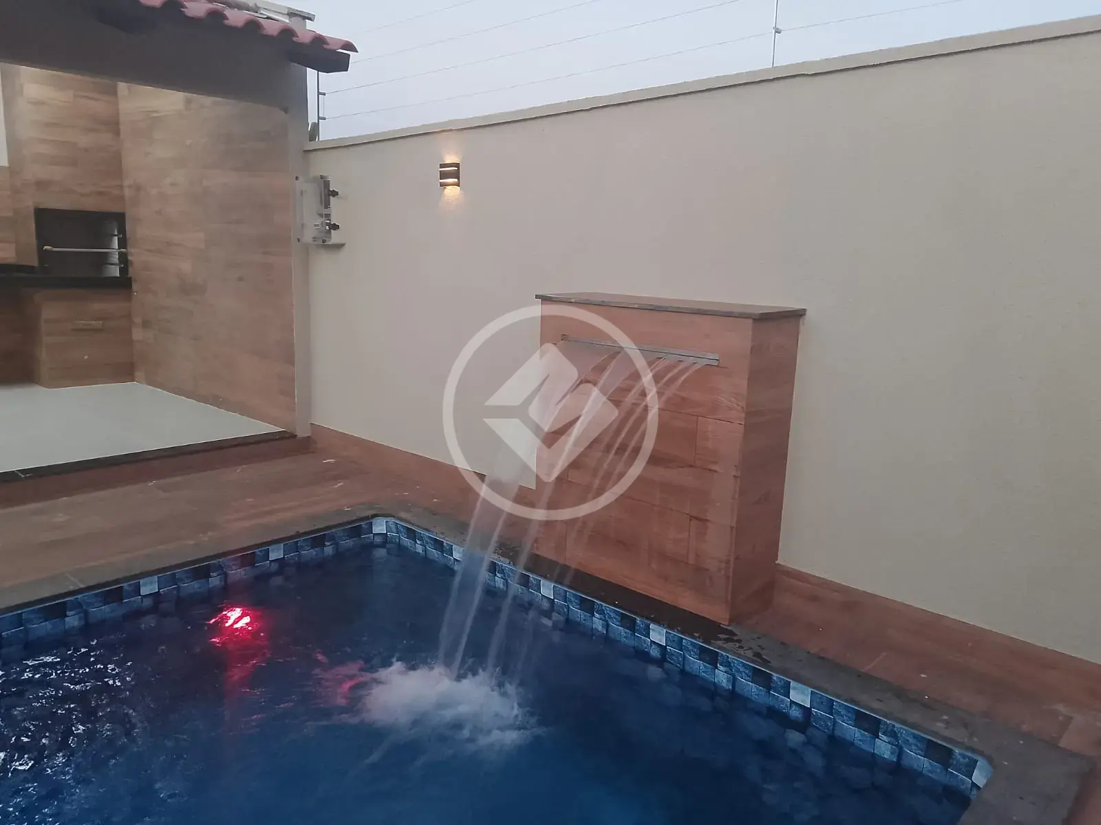 Casa Aconchegante! Com Piscina