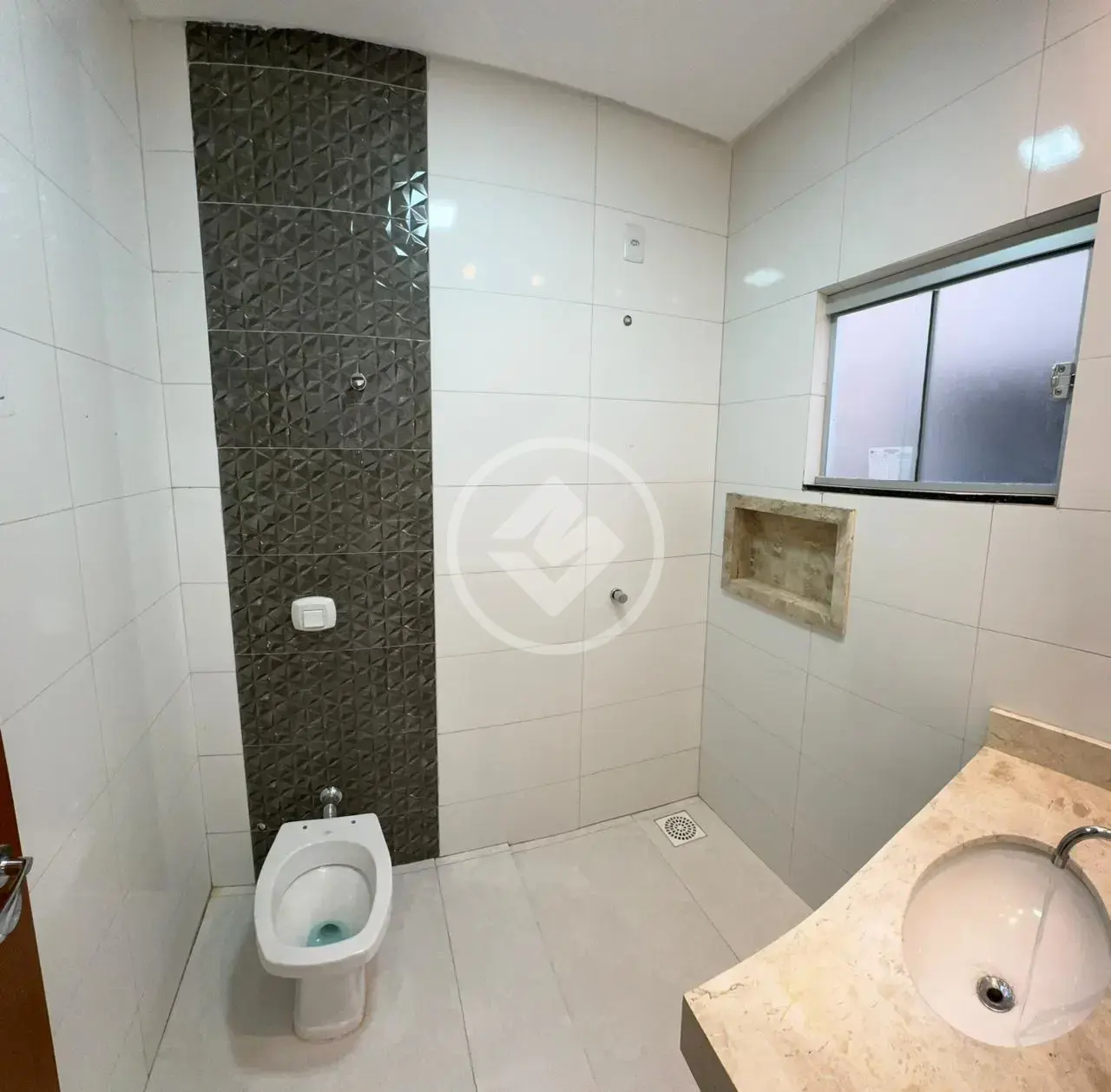 Casa 3 quartos no Setor Faiçalville, Goiânia — foto 3 de 6