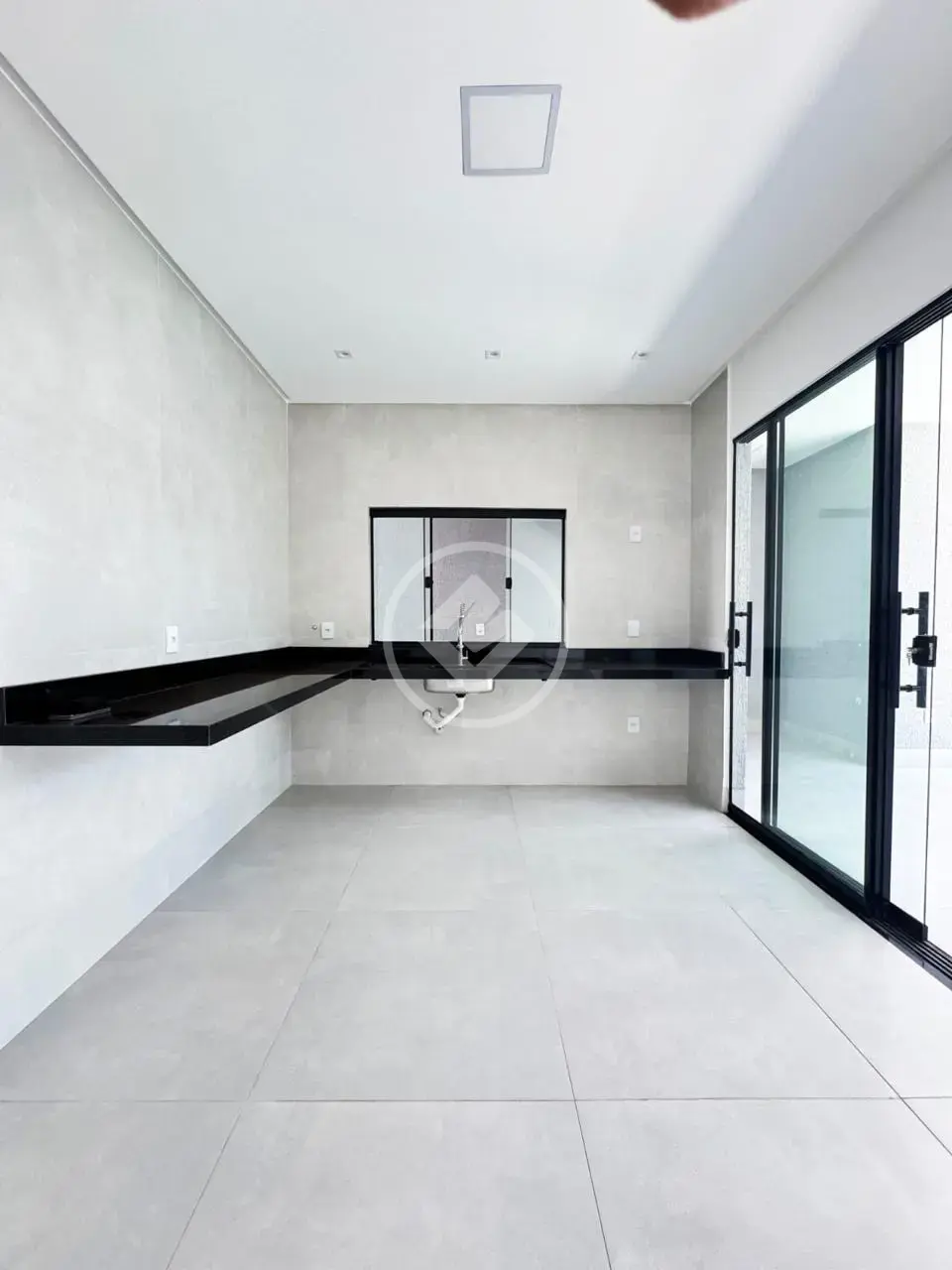 Casa 3 quartos no Setor Faiçalville, Goiânia — foto 3 de 5