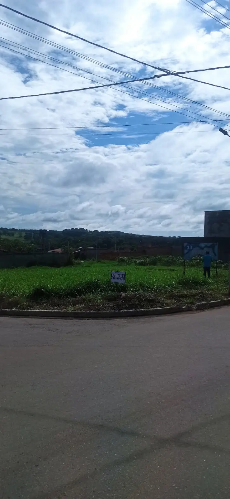 Hidrolandia - Lote de esquina para venda no Residencial Benjamim