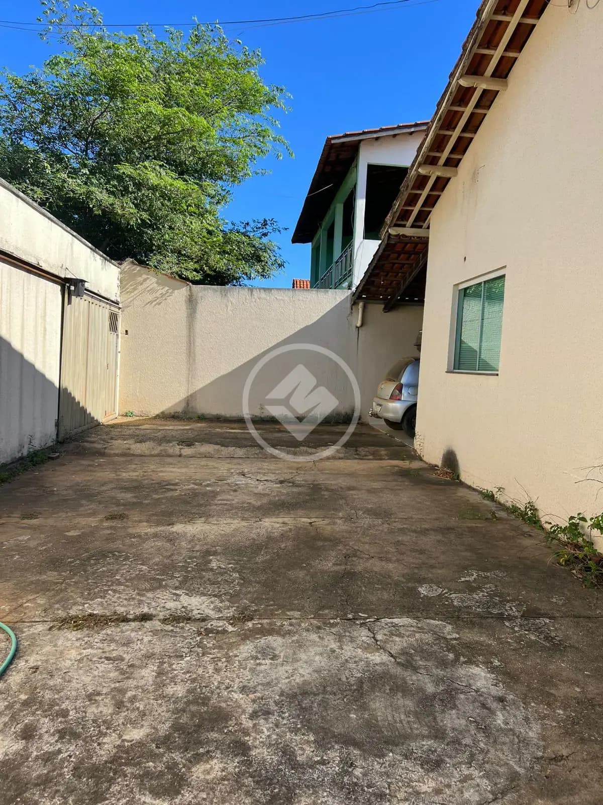 Casa 3 quartos no Setor Faiçalville, Goiânia — foto 3 de 6