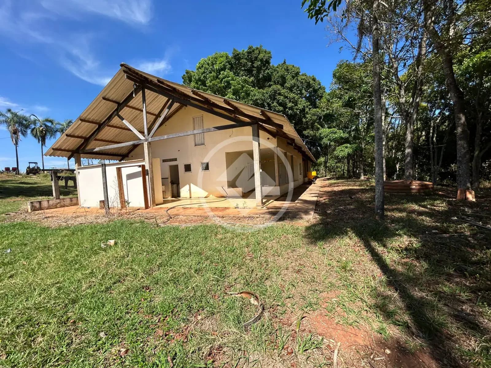 Fazenda Zona Rural Hidrolandia, Hidrolândia - GO — foto 2