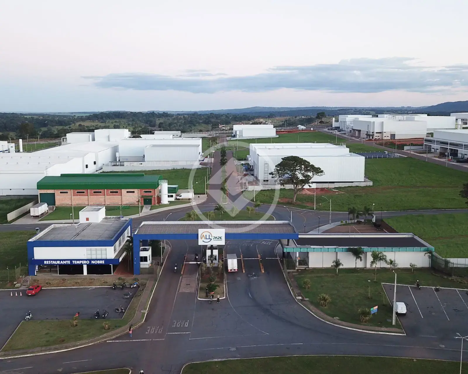 Terreno Comercial Centro, Aparecida de Goiânia - GO — foto 2