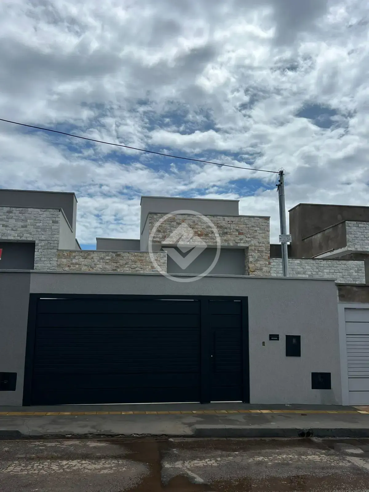 Casa Setor Vila Santos Dumont, Aparecida de Goiânia - GO — foto 1