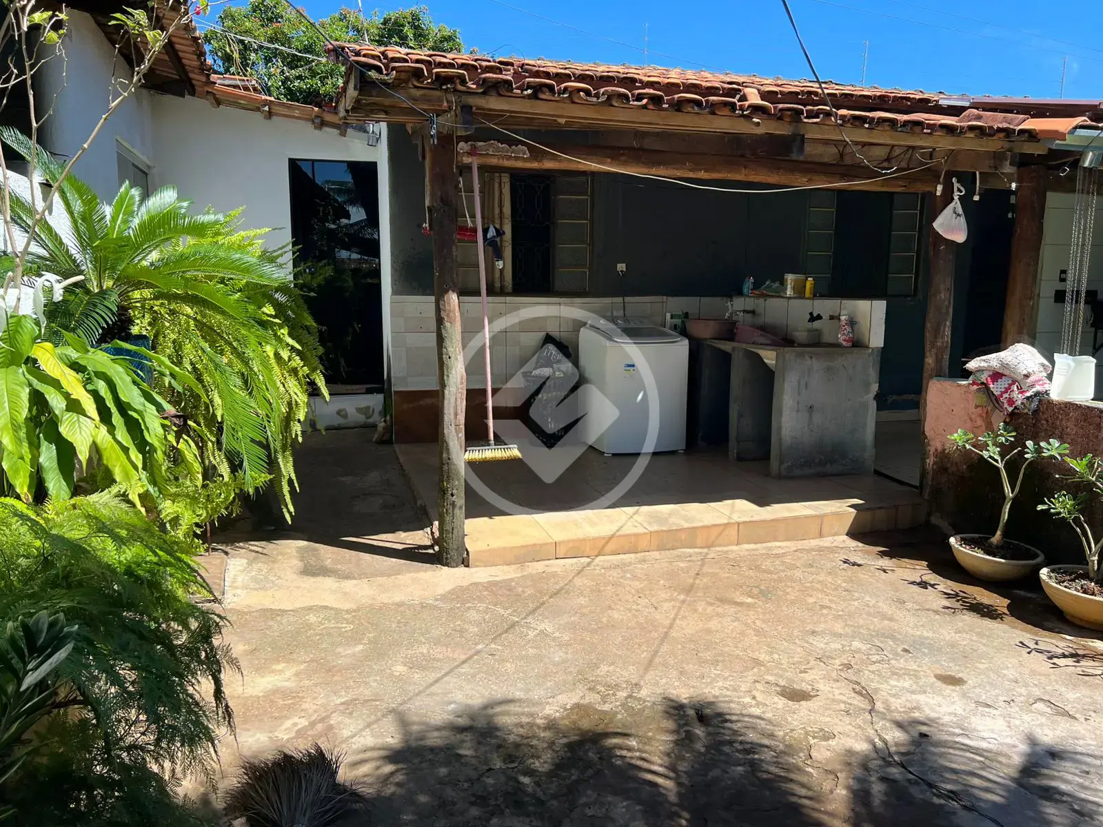 Casa 4 quartos no bairro Nazaré, Hidrolândia — foto 4 de 6