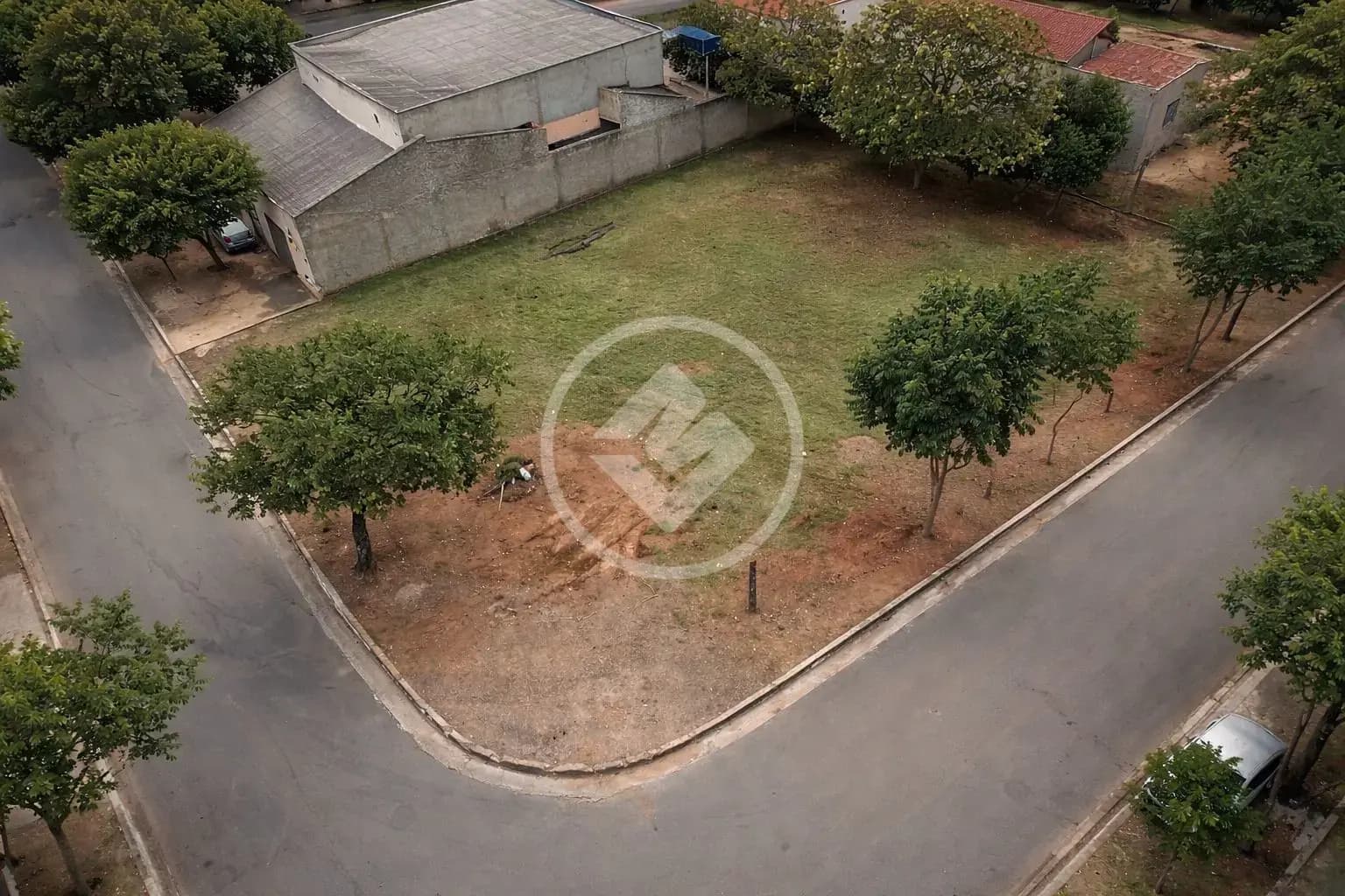 Hidrolândia - Terreno no Jardim Esmeralda
