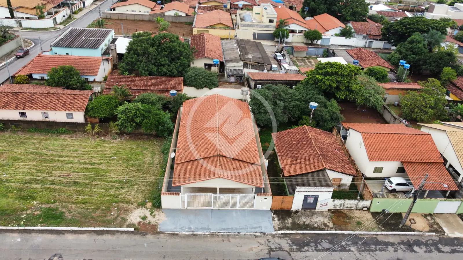 Casa Jardim Primavera, Hidrolândia - GO — foto 2