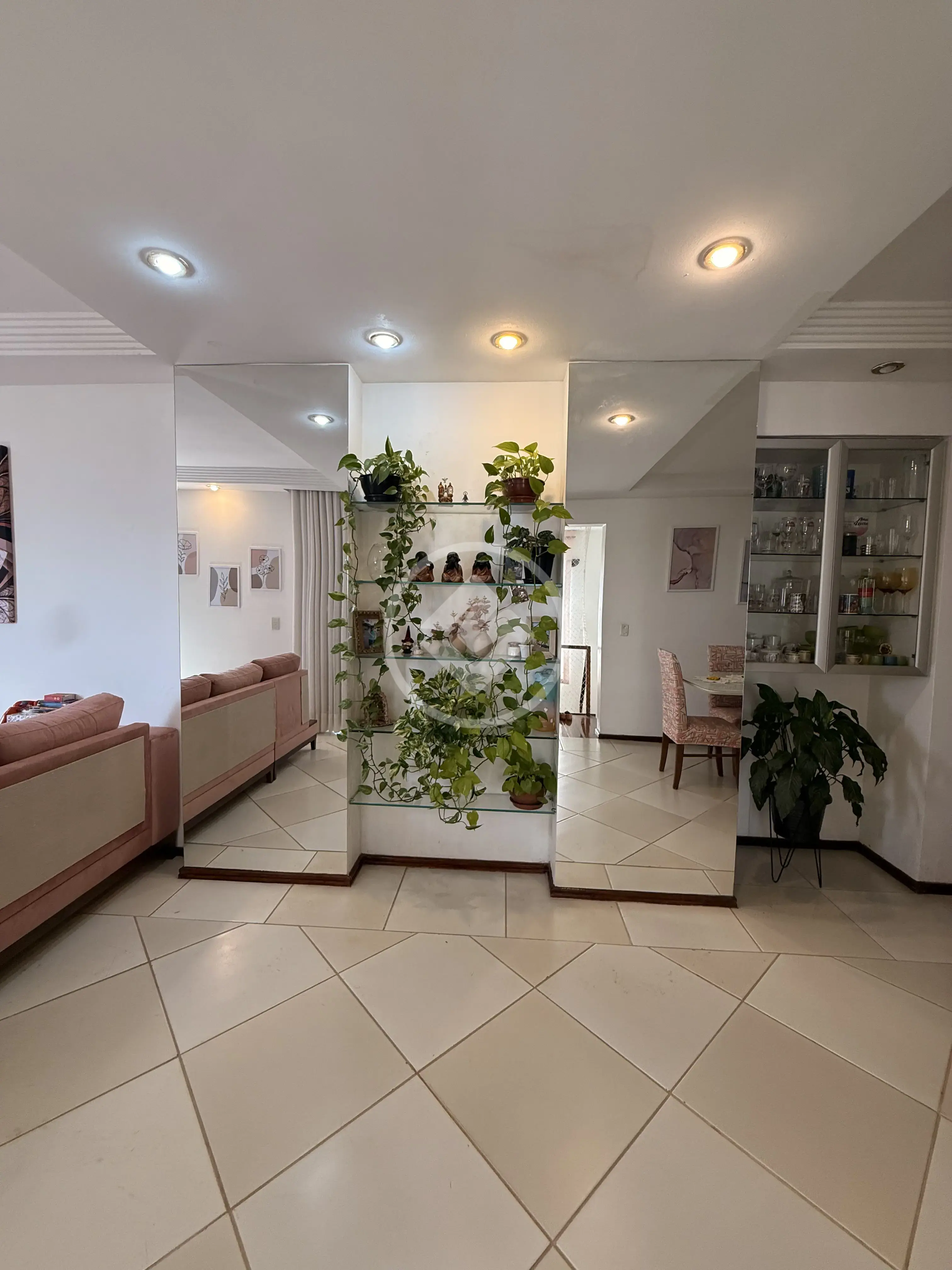 Apartamento Duplex 3 quartos no Setor Bueno, Goiânia — foto 3 de 6