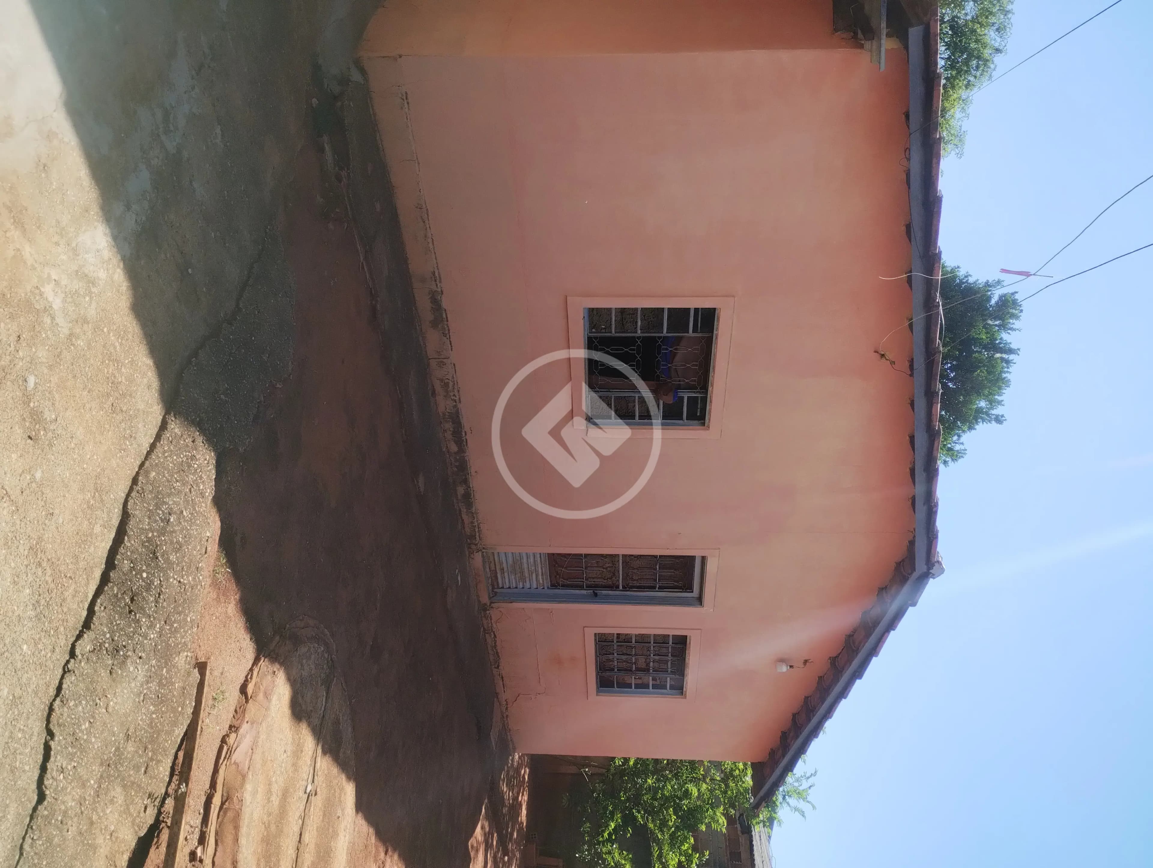Casa ampla no Pontal sul 2 - Aparecida de Goiânia.