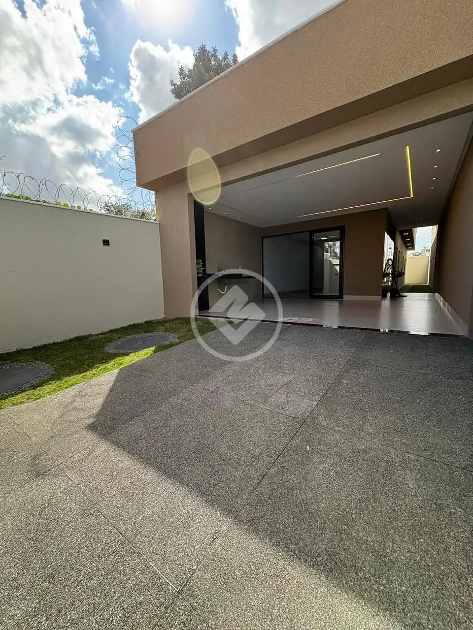 casa impecável no Goiãnia park sul