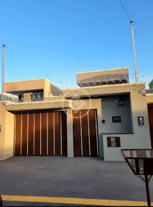 🏠Casa em ótima localização 🏡