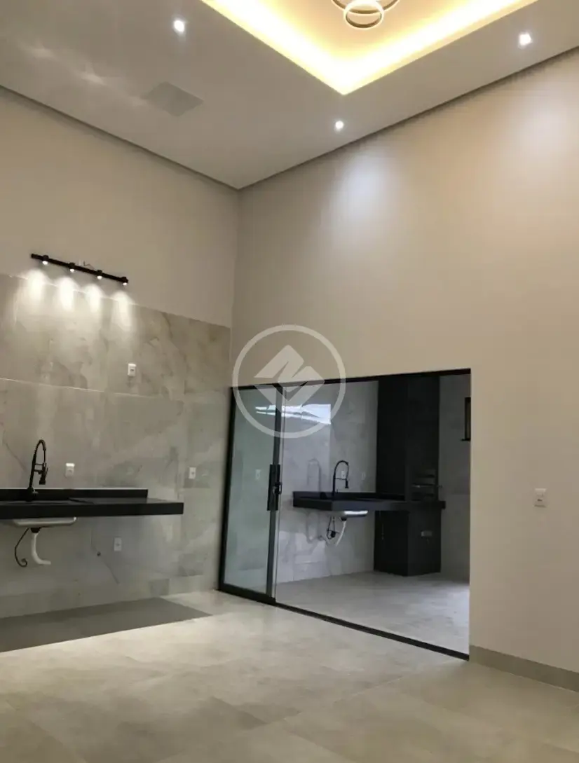Casa 3 quartos no Setor Garavelo Residencial Park, Aparecida de Goiânia — foto 3 de 4