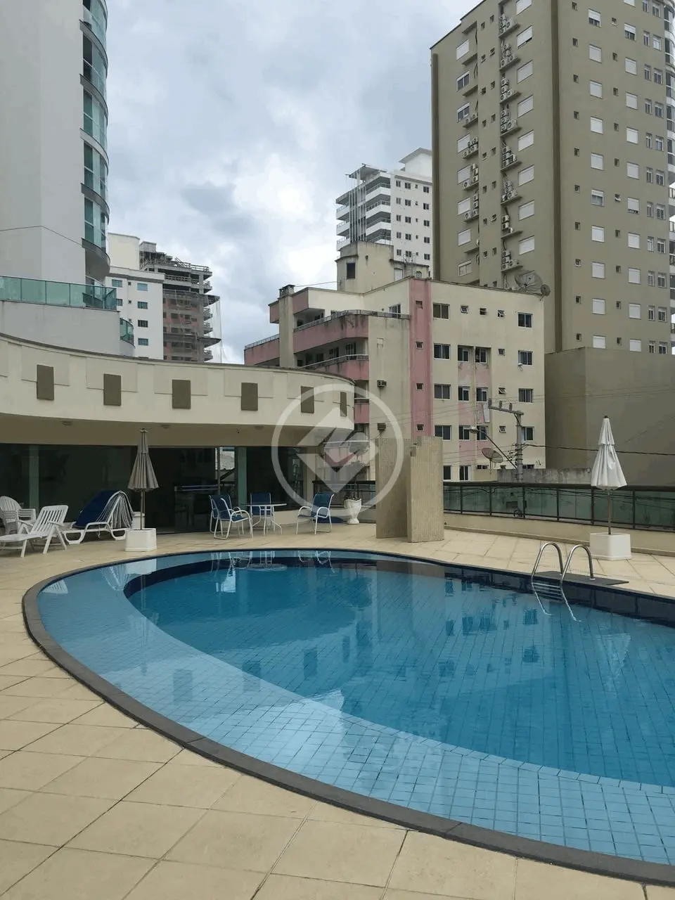 Apartamento 3 quartos no Meia Praia, Itapema — foto 4 de 6