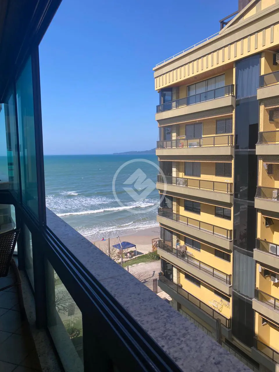 Apartamento Meia Praia, Itapema - SC — foto 1