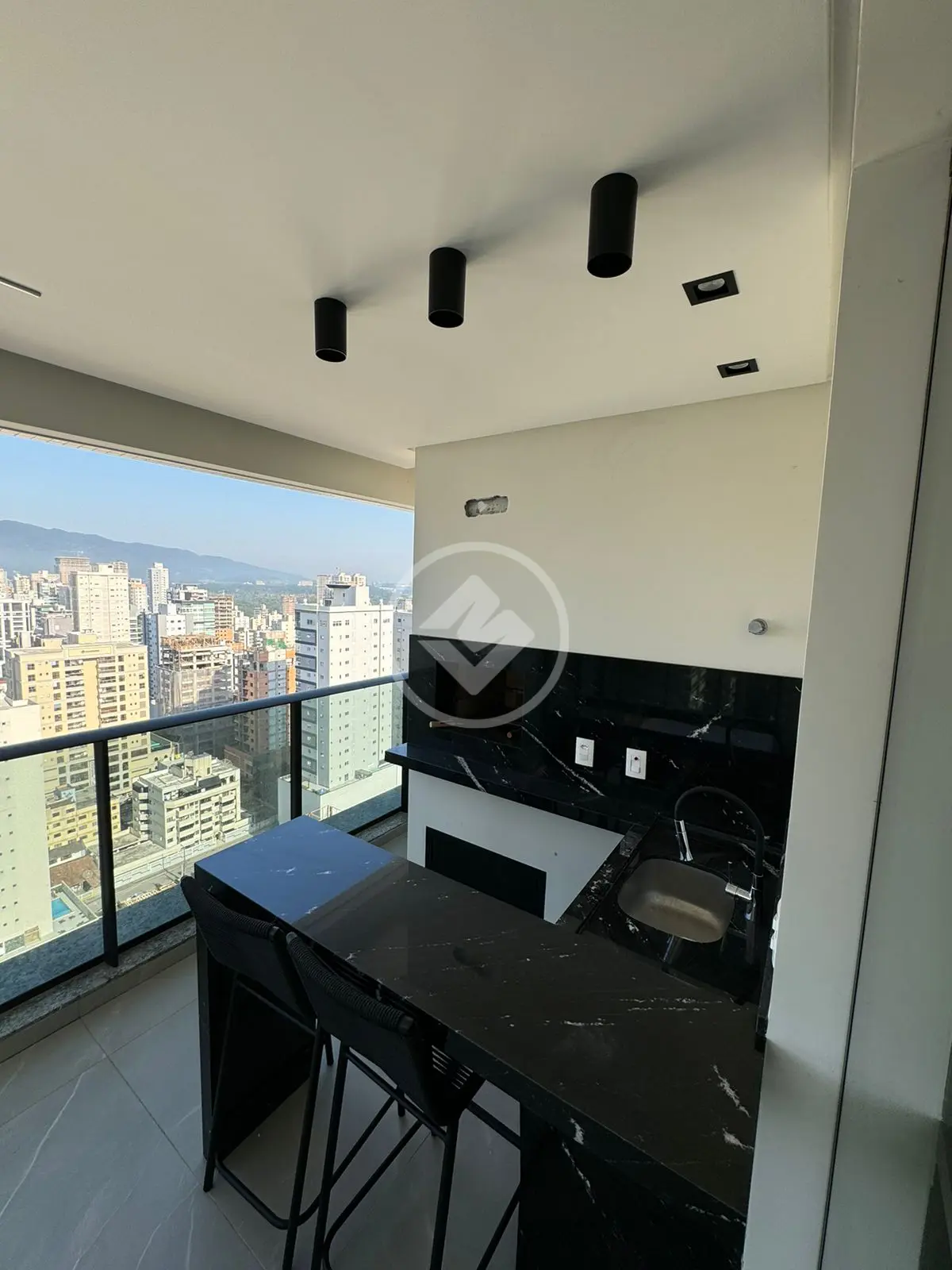 Cobertura Meia Praia, Itapema - SC — foto 1