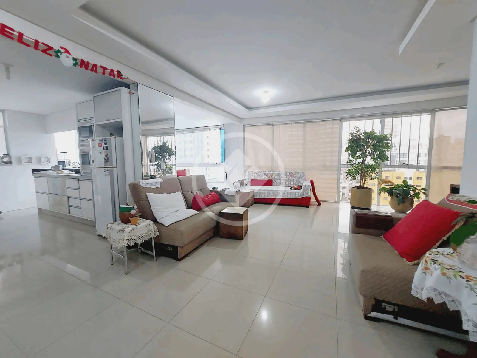 Apartamento 4 quartos no Meia Praia, Itapema — foto 3 de 6