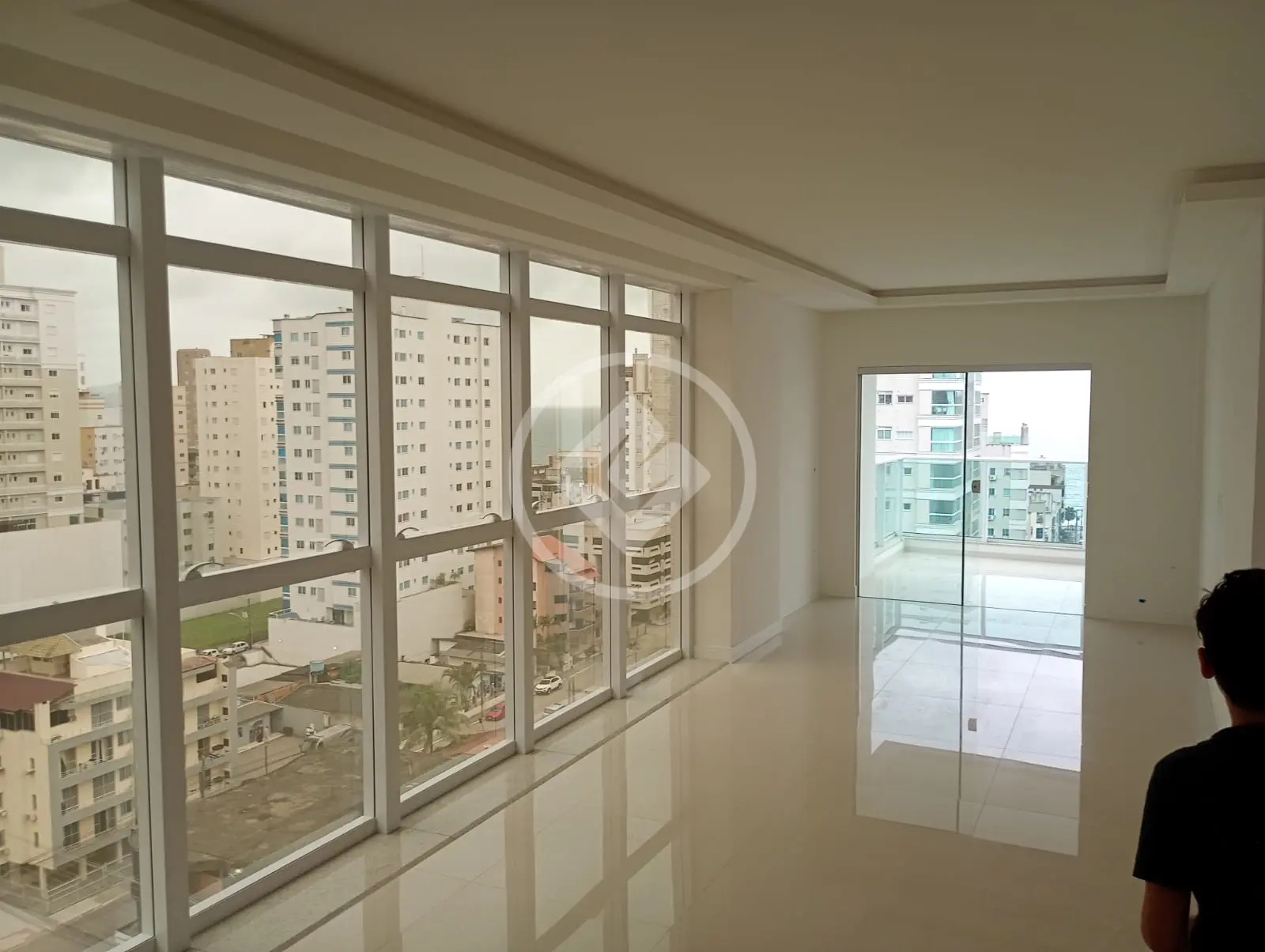 Apartamento 2 quartos no Meia Praia, Itapema — foto 3 de 6