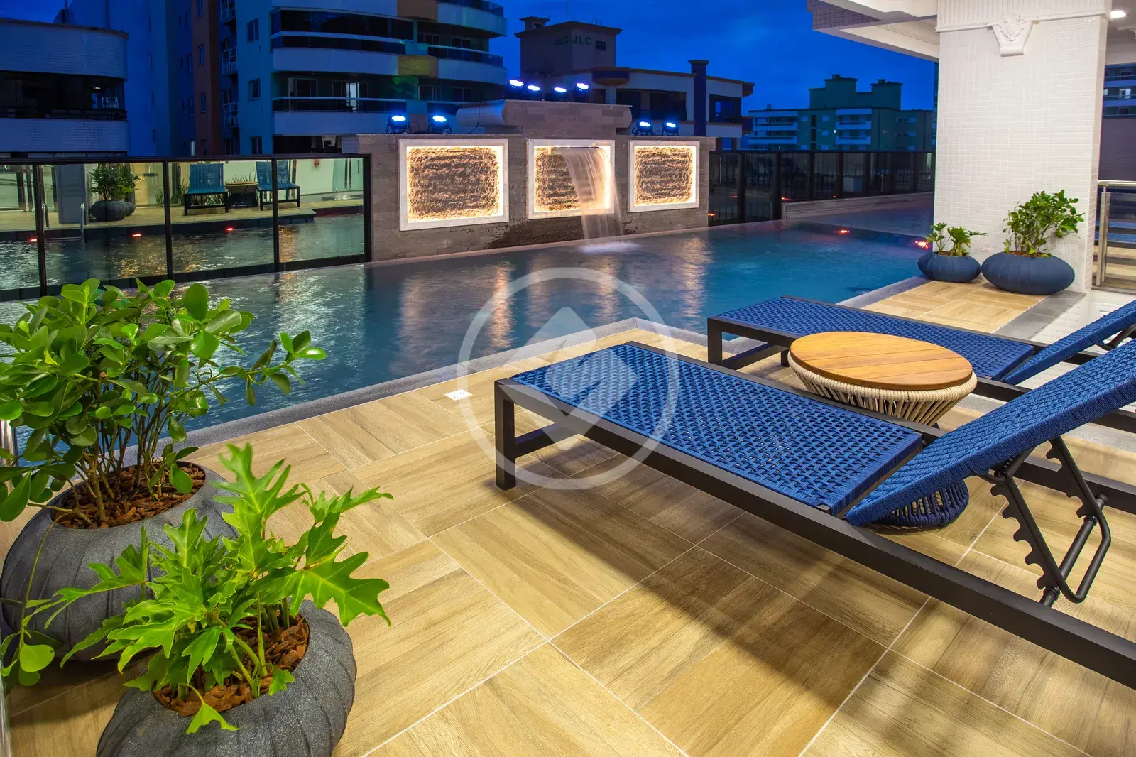 Apartamento 4 quartos no Meia Praia, Itapema — foto 4 de 6