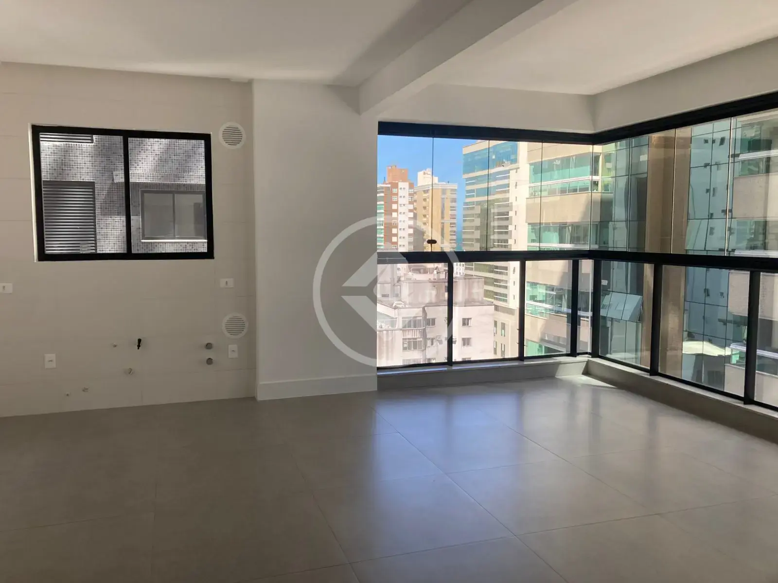 Apartamento no Meia Praia, Itapema — foto 3 de 6