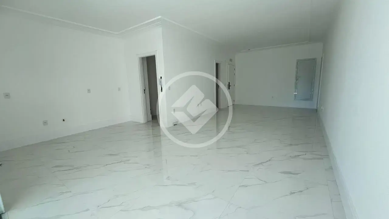 Apartamento no Meia Praia, Itapema — foto 5 de 6