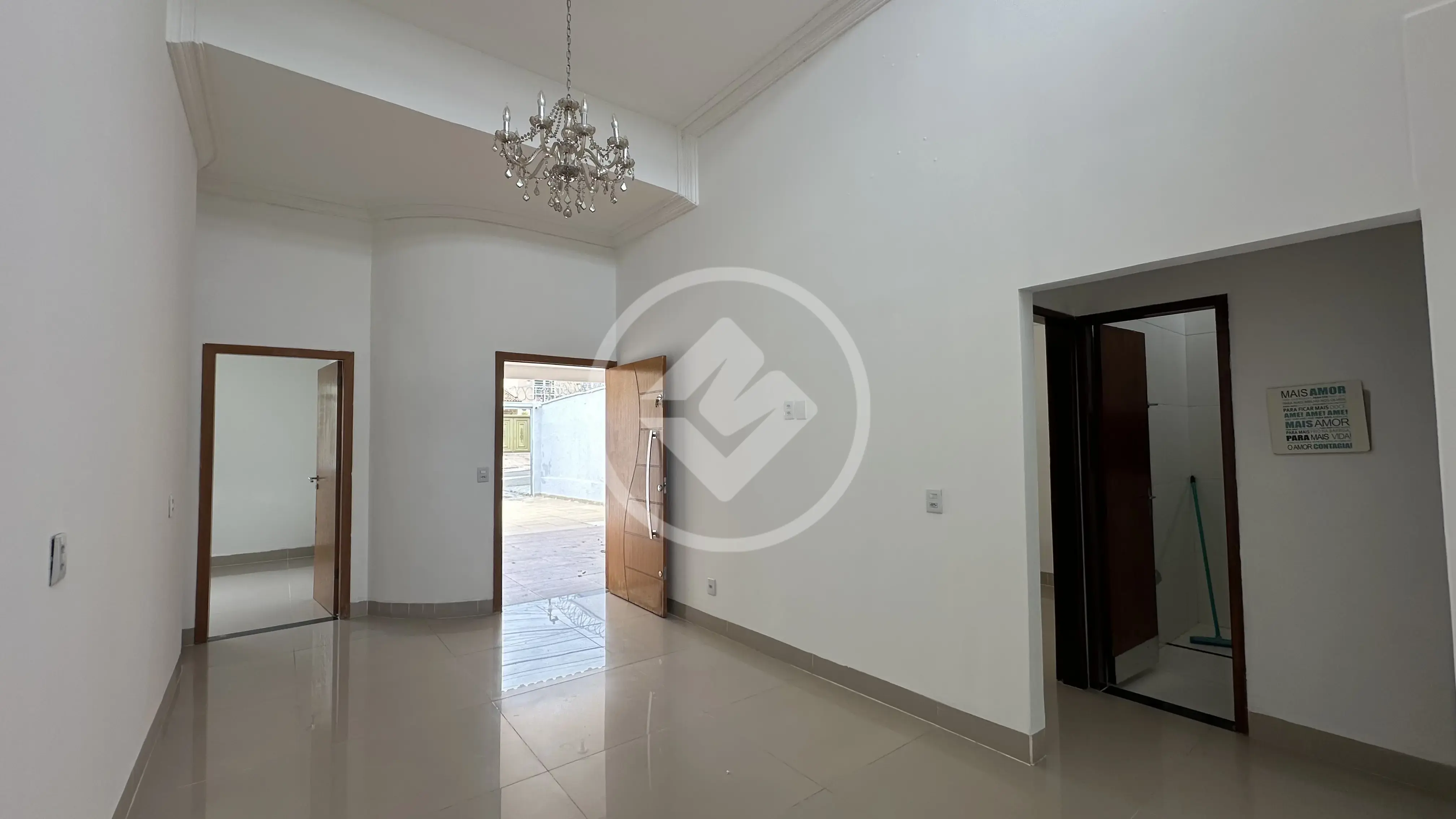 Casa 4 quartos no PARQUE ANHANGUERA, Goiânia — foto 3 de 6