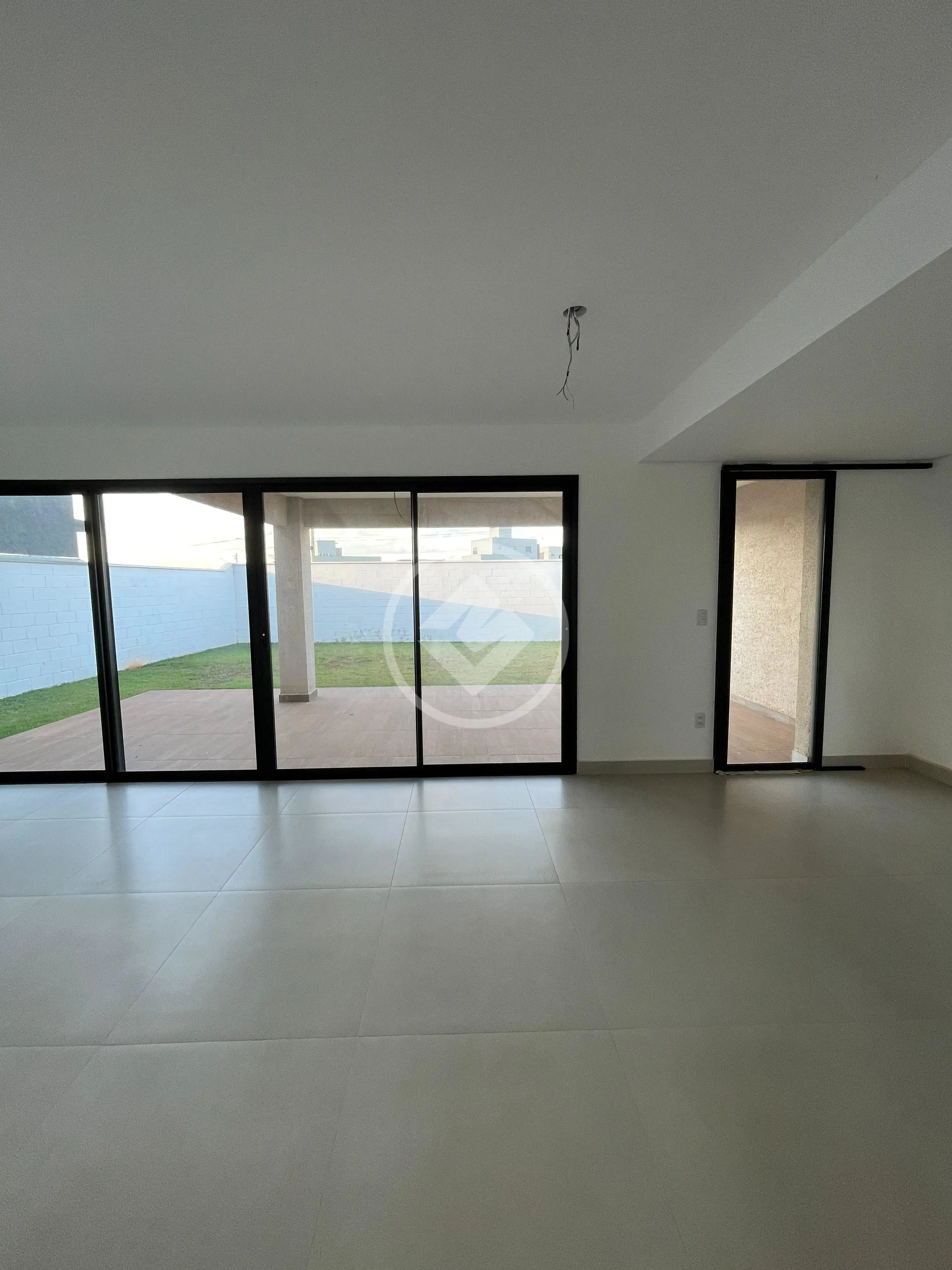 Casa Condomínio 3 quartos no Distrito Agroindustrial, Senador Canedo — foto 3 de 6