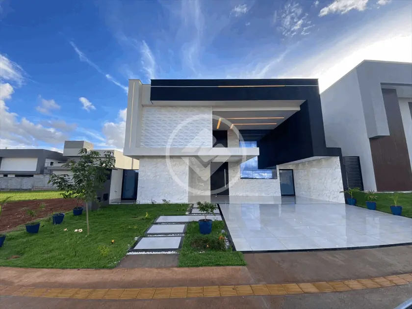 Sobrado em Condomínio Residencial Villagio Toscana.