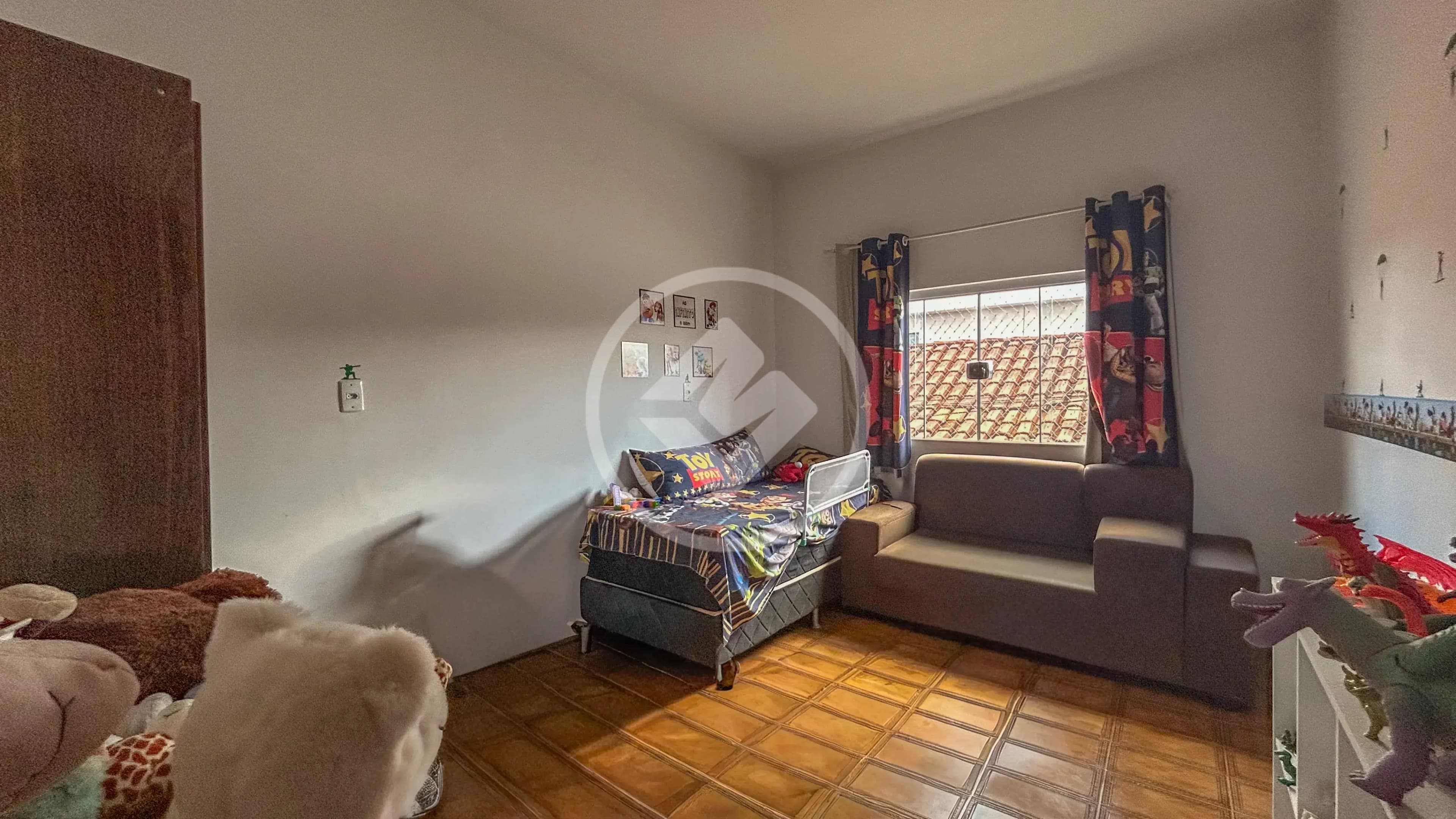 Sobrado 6 quartos no Setor Oeste, Jataí — foto 6 de 6