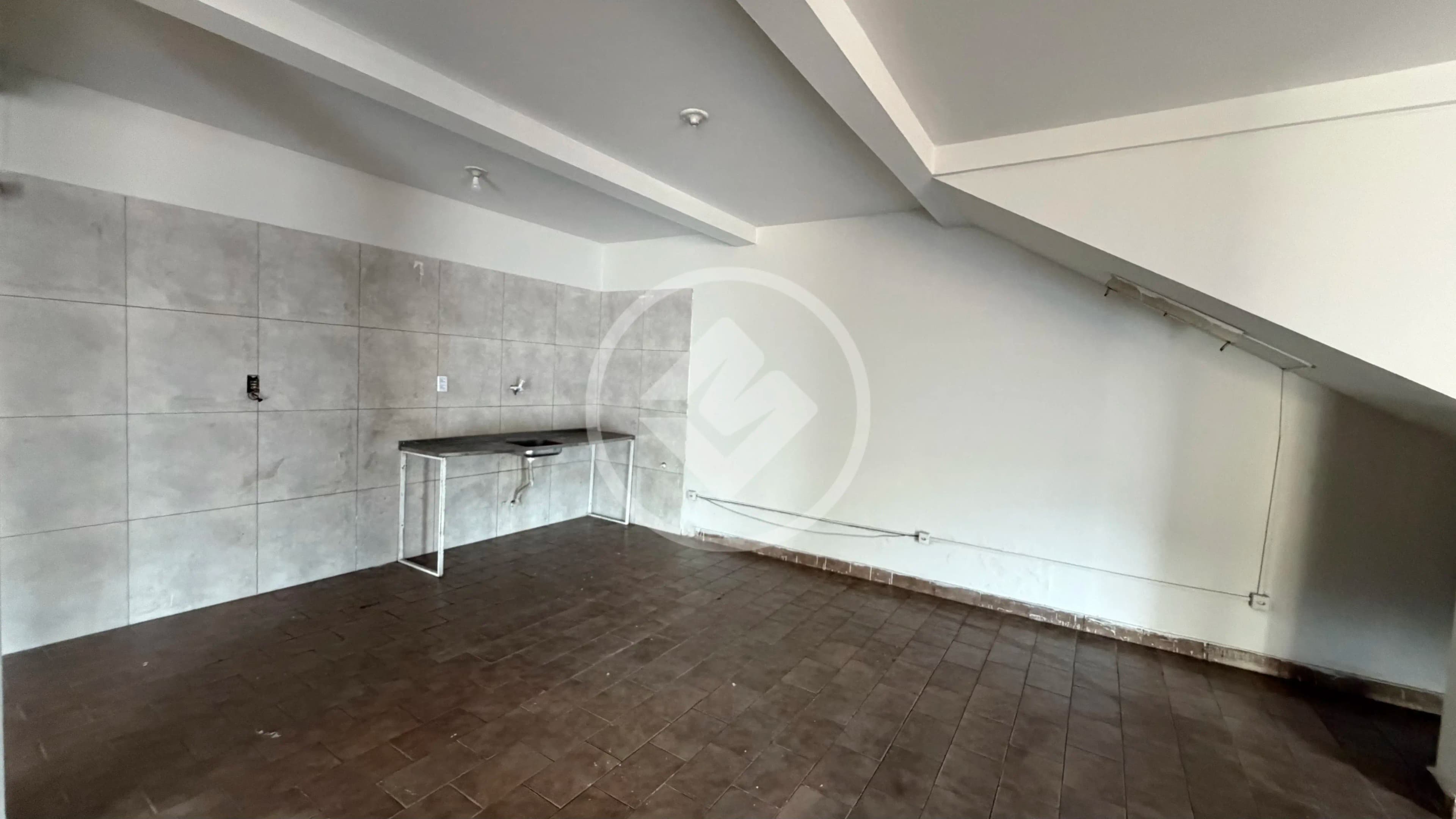 🏢 LOJA COMERCIAL PARA LOCAÇÃO – SETOR JOSÉ GEDDA