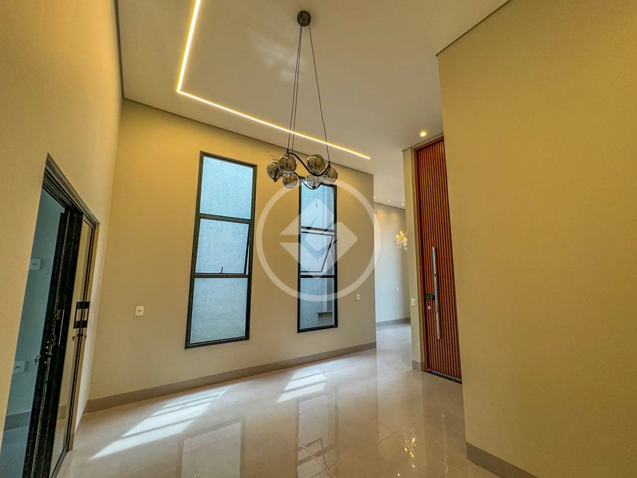 Casa 3 quartos no Vila Santa Maria, Jataí — foto 3 de 6