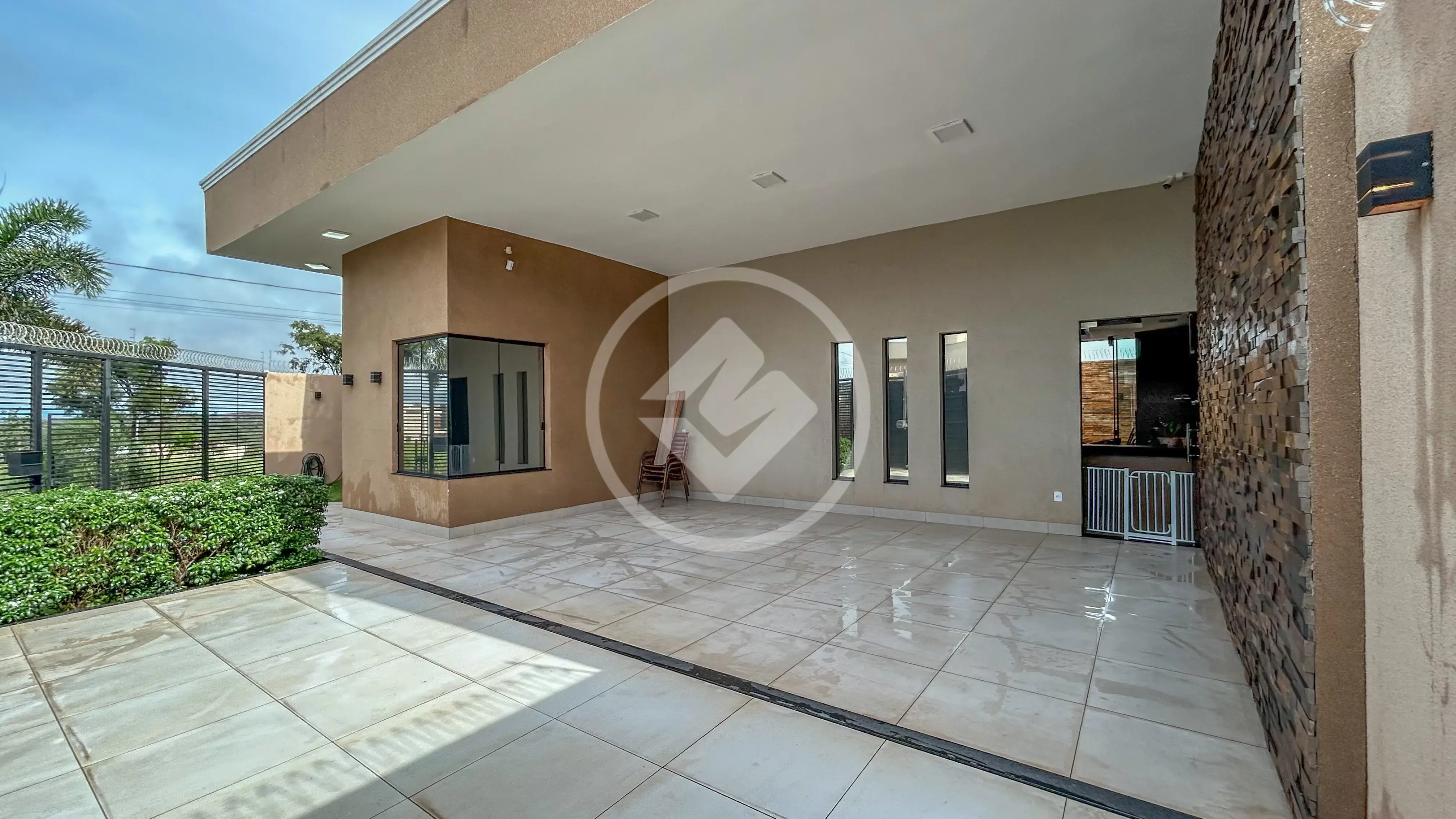Casa Residencial Flamboyant, Jataí - GO — foto 1