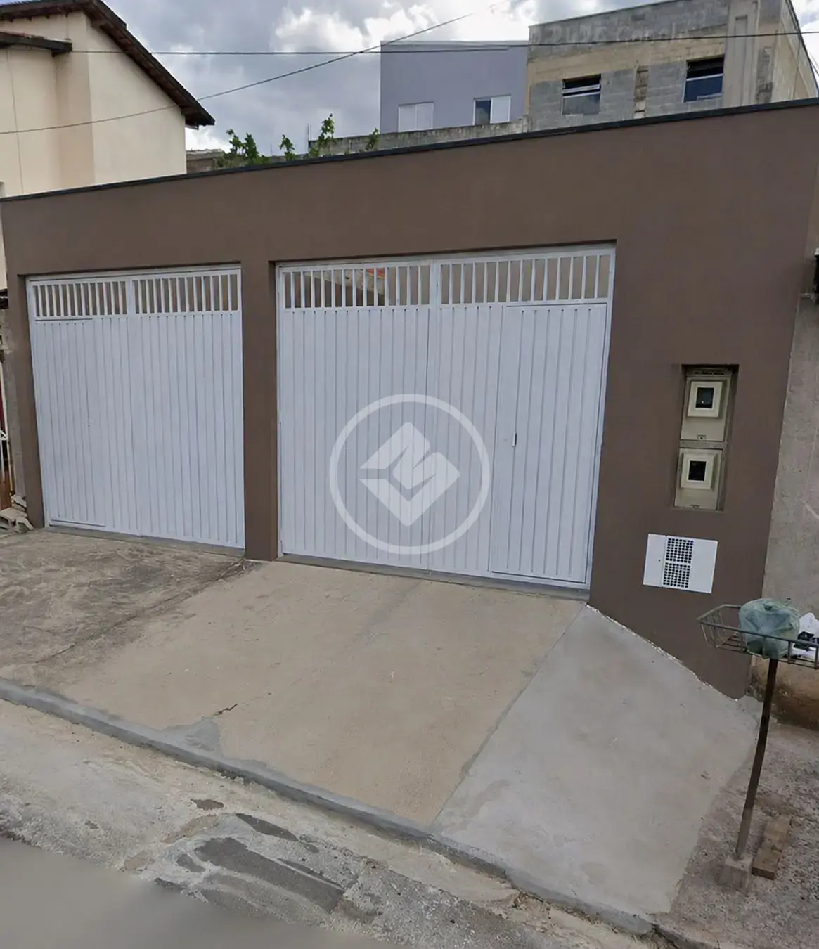 🏡 Casa Nova + Estrutura para Sobrado | 2 Quartos | Terreno Amplo | Aceita Carro e Terreno