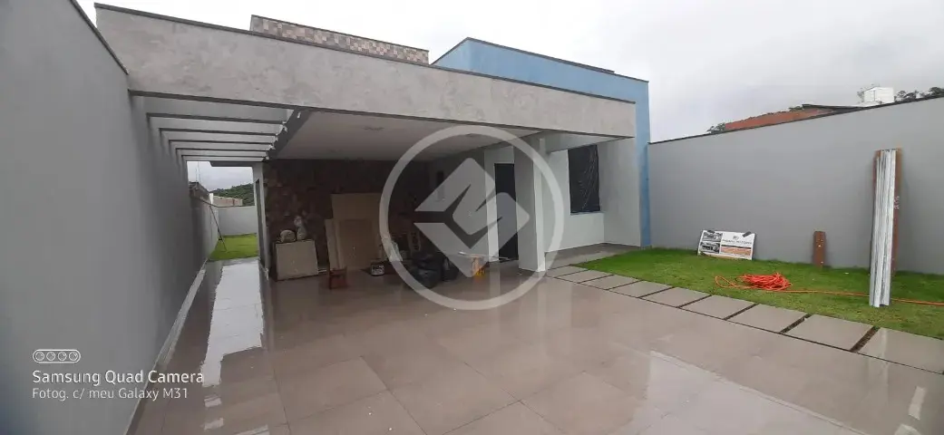 Vende-se casa em itupeva jardim da mina morderna