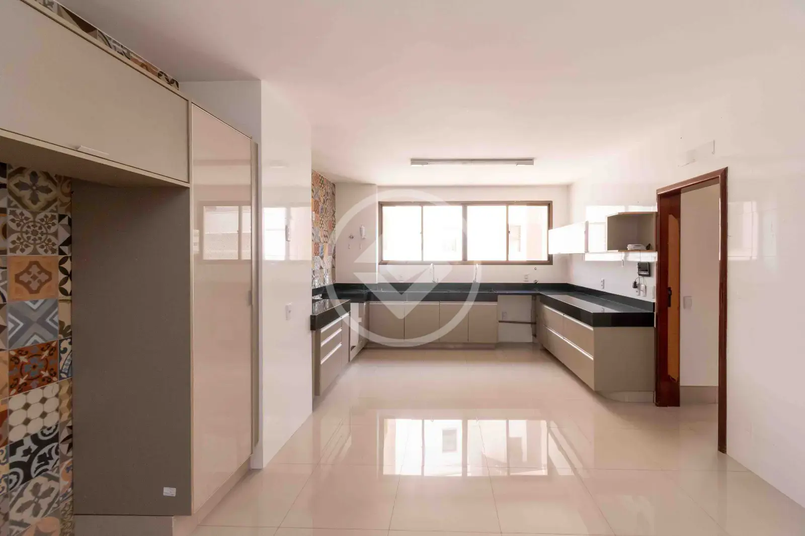 Apartamento 4 quartos no Setor Oeste, Goiânia — foto 3 de 6