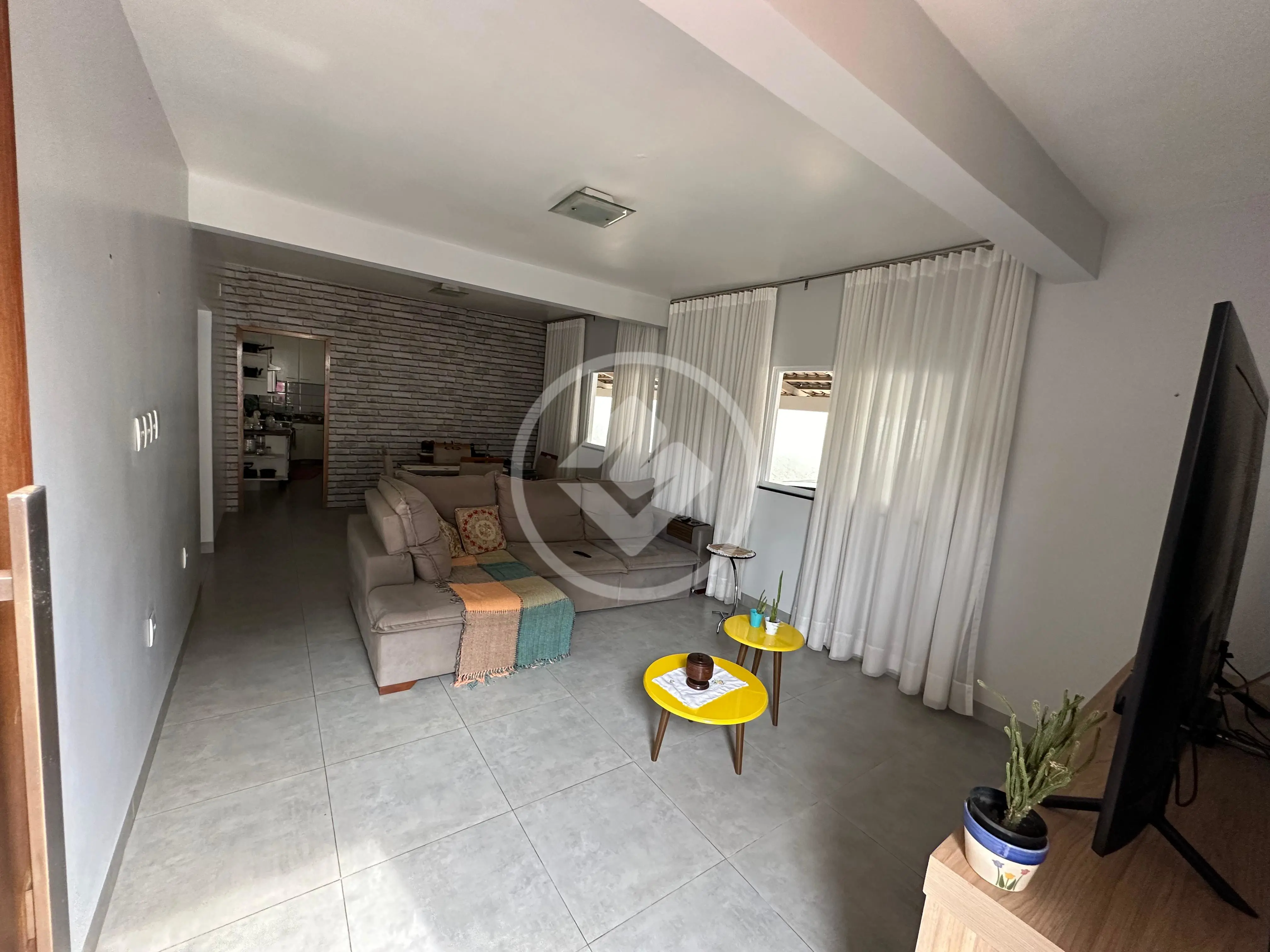 Casa 4 quartos no Jardim Guanabara, Goiânia — foto 4 de 6