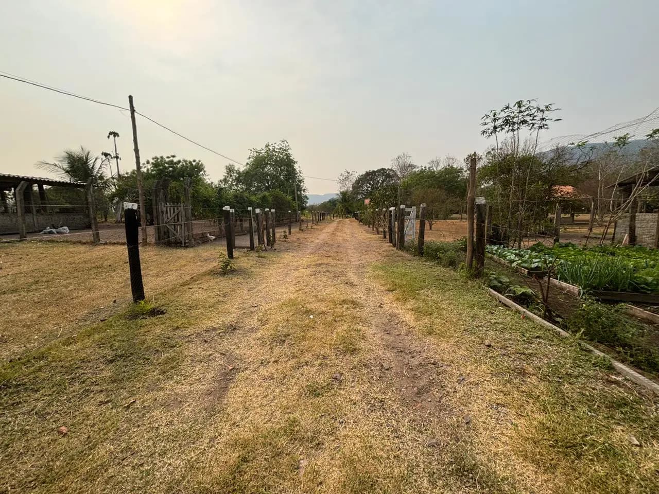 Ótimo sitio para produção e recreação a 14km do centro de Cáceres MT