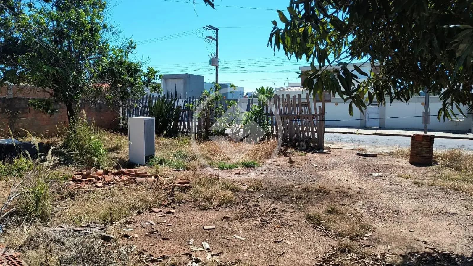 Terreno no Cavalhada, Cáceres — foto 4 de 6
