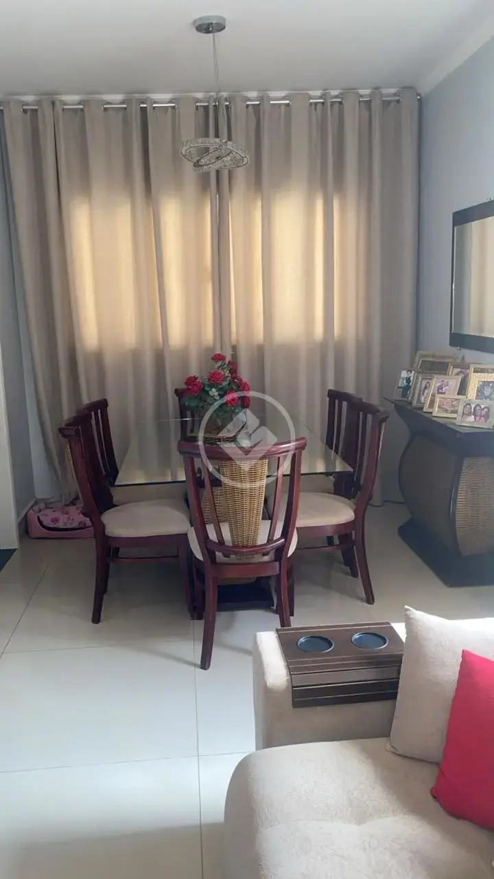 Casa 4 quartos no Jardim Helvecia, Aparecida de Goiânia — foto 4 de 6