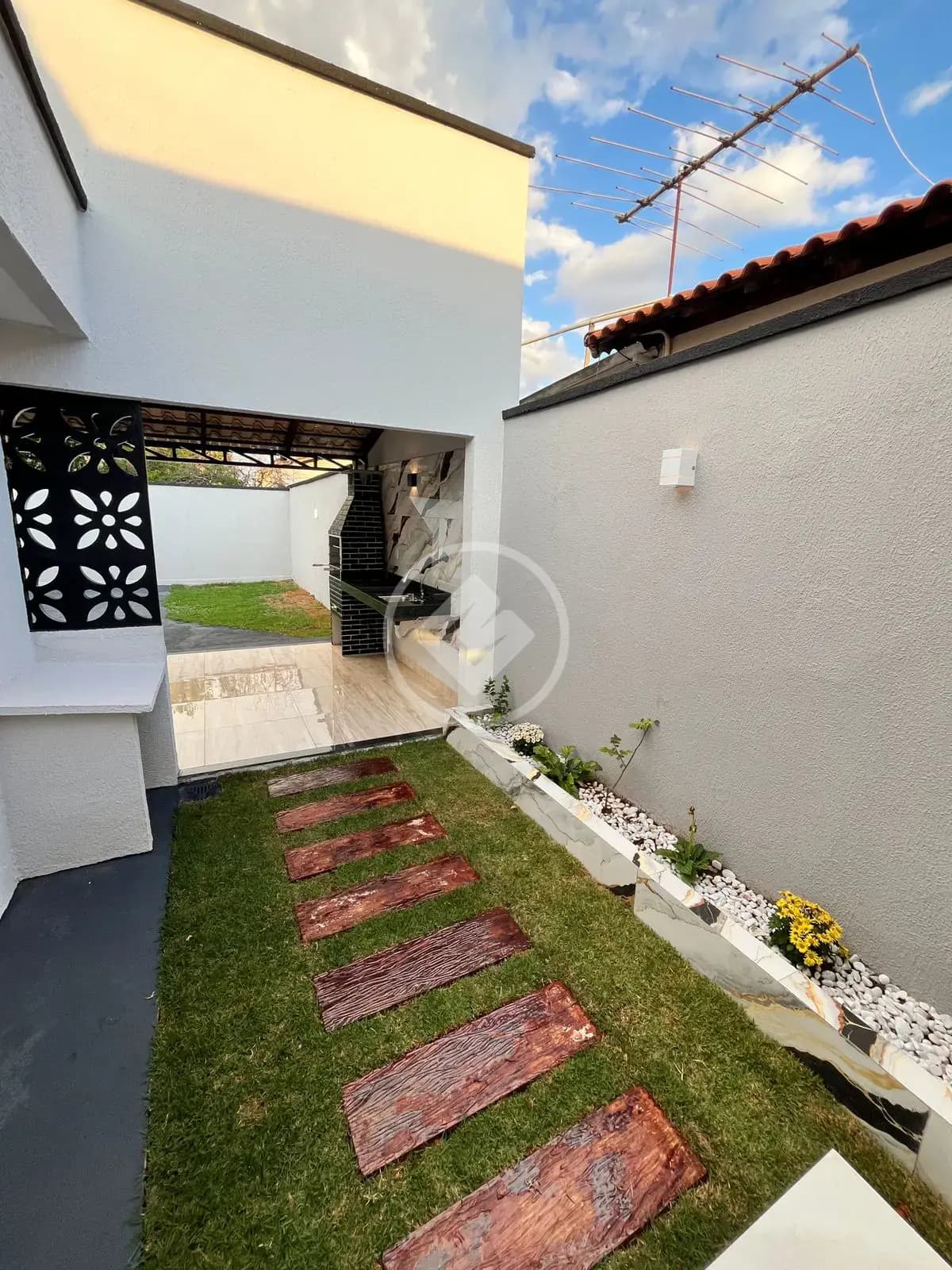 Casa 3 quartos no Conjunto Vera Cruz, Goiânia — foto 3 de 6