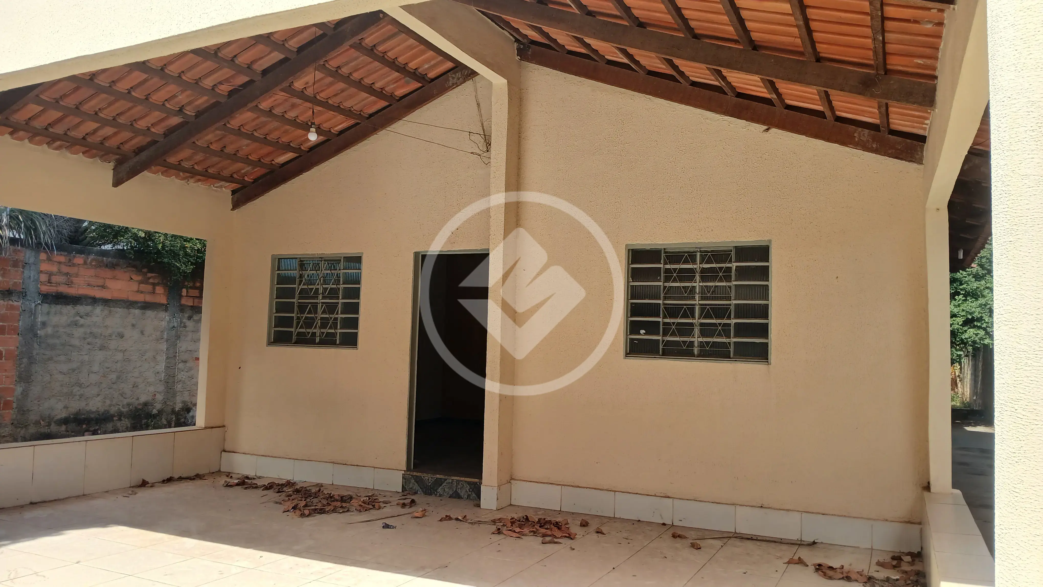 Casa Jardim Monte Serrat, Aparecida de Goiânia - GO — foto 1