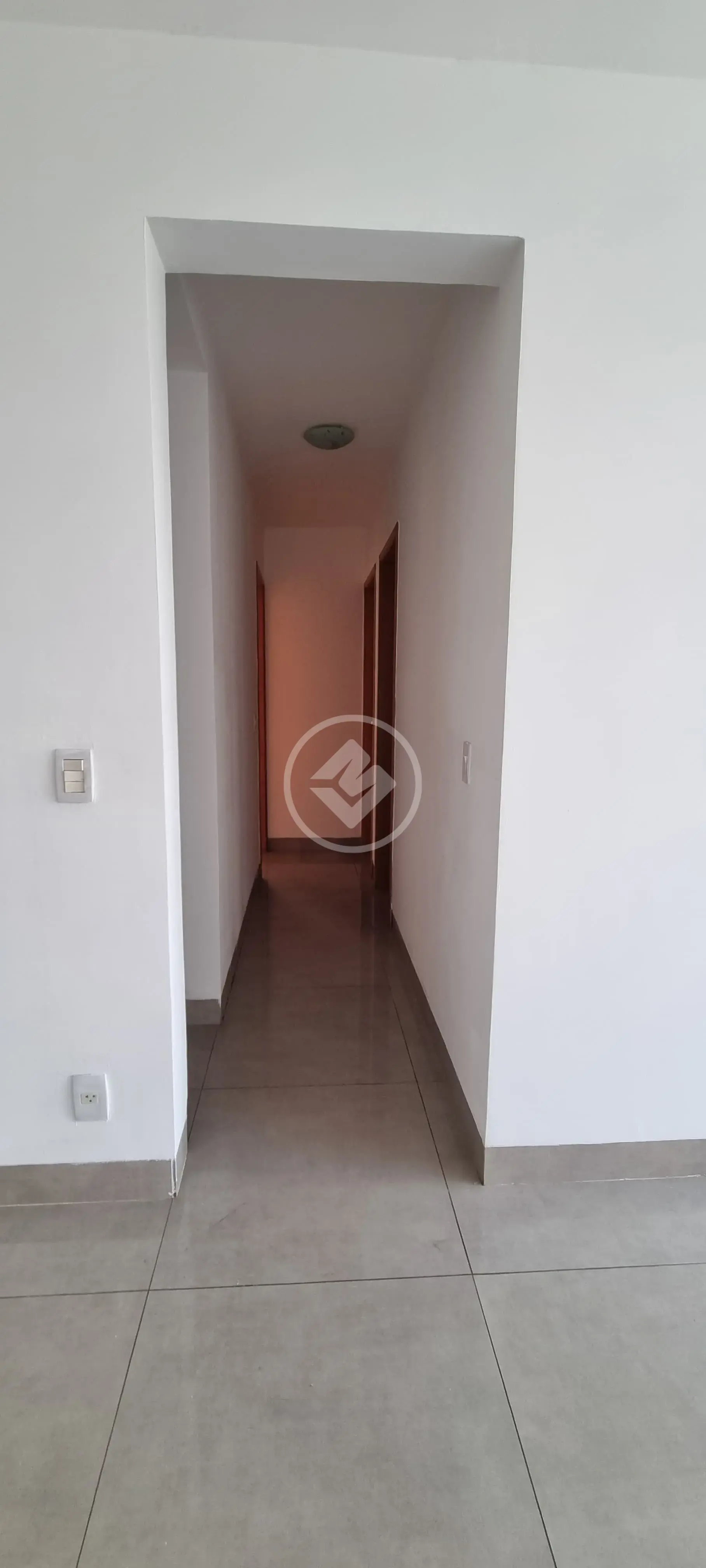 Apartamento Moinho dos Ventos, Goiânia - GO — foto 2
