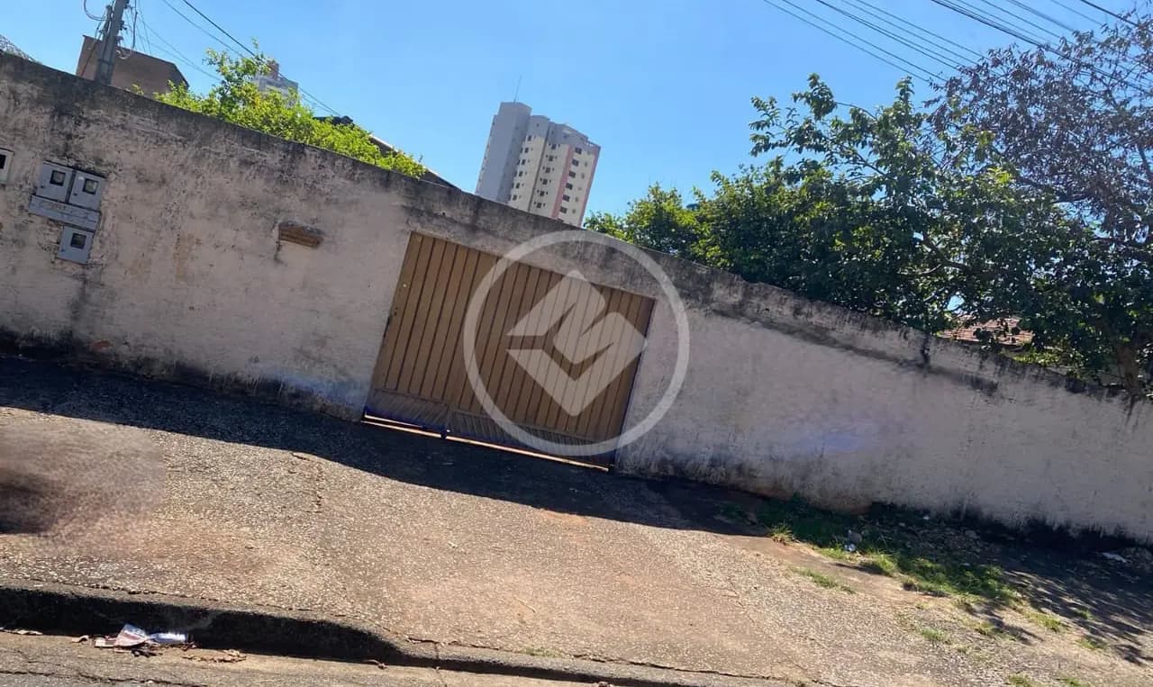 Casa Jardim América, Goiânia - GO — foto 1