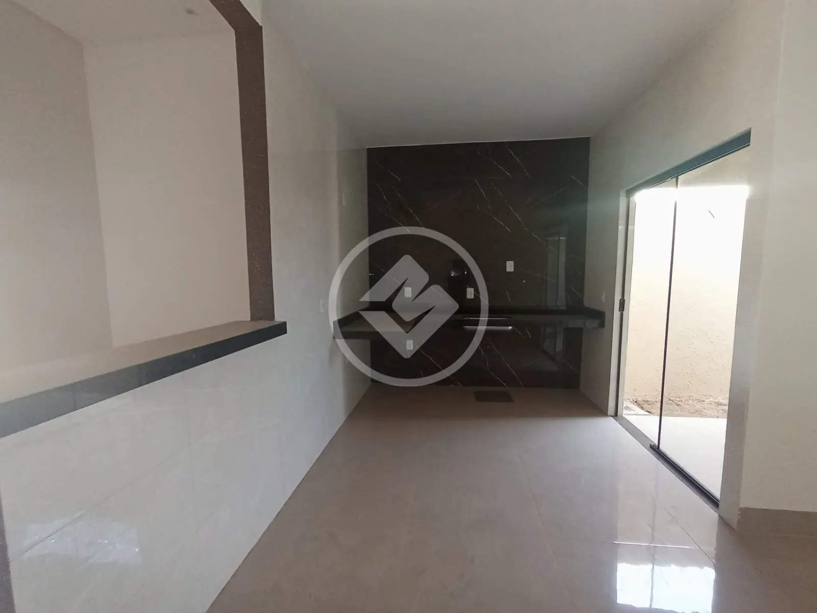 Casa 03 quartos com Suíte