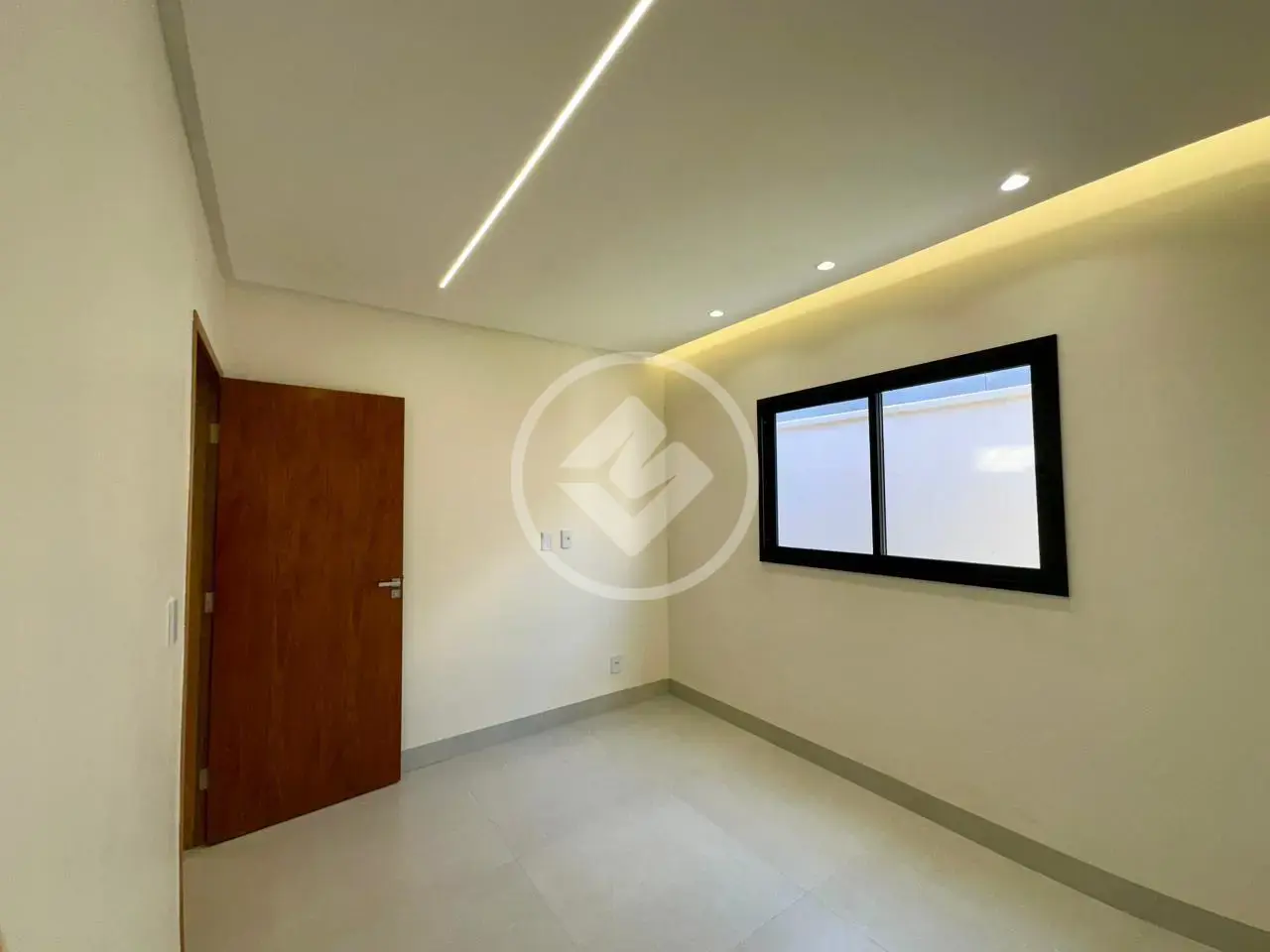Casa 4 quartos no Jardim Planalto, Goiânia — foto 3 de 6