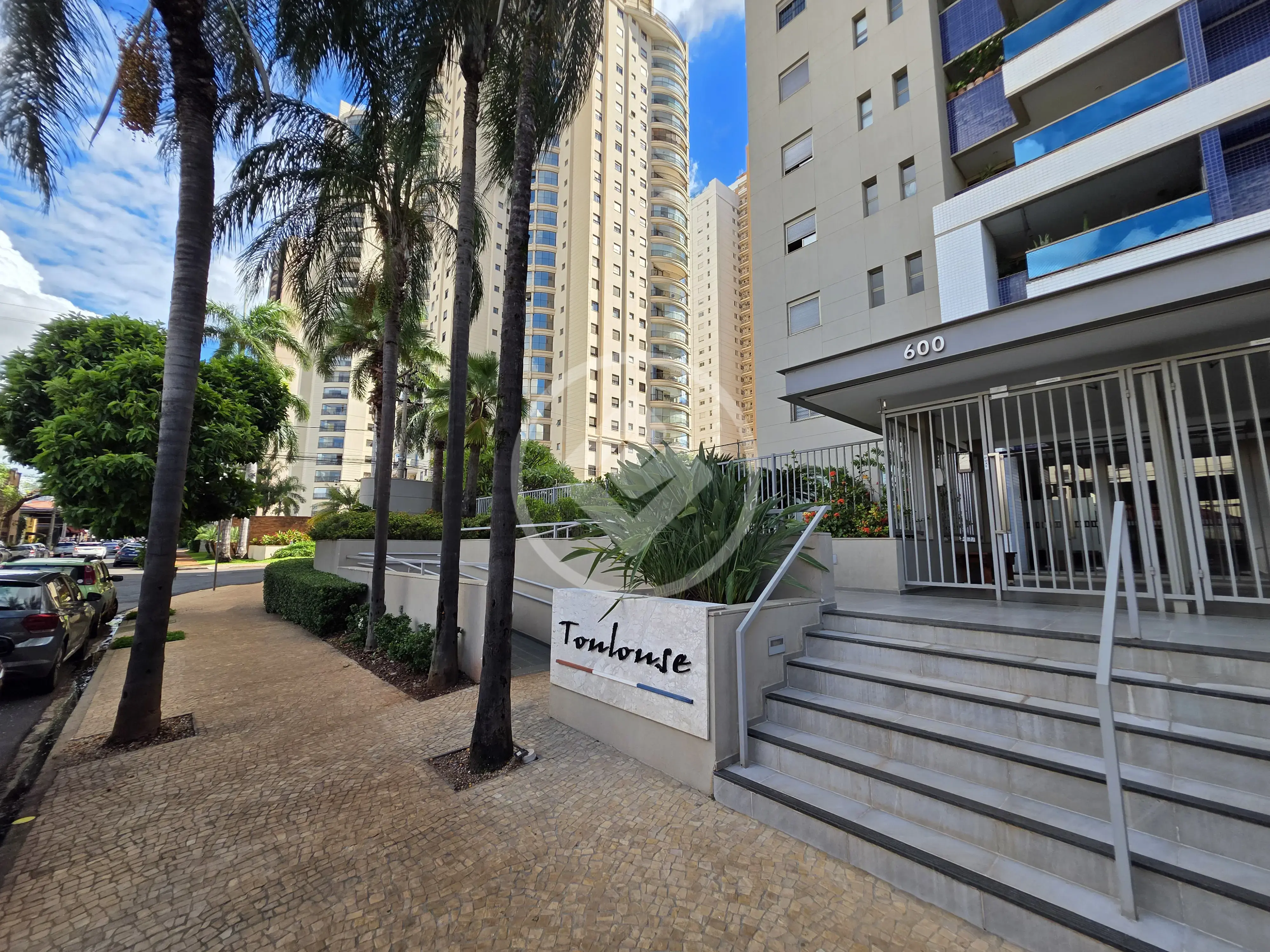 Cobertura Duplex 4 quartos no Jardim Irajá, Ribeirão Preto — foto 1 de 6